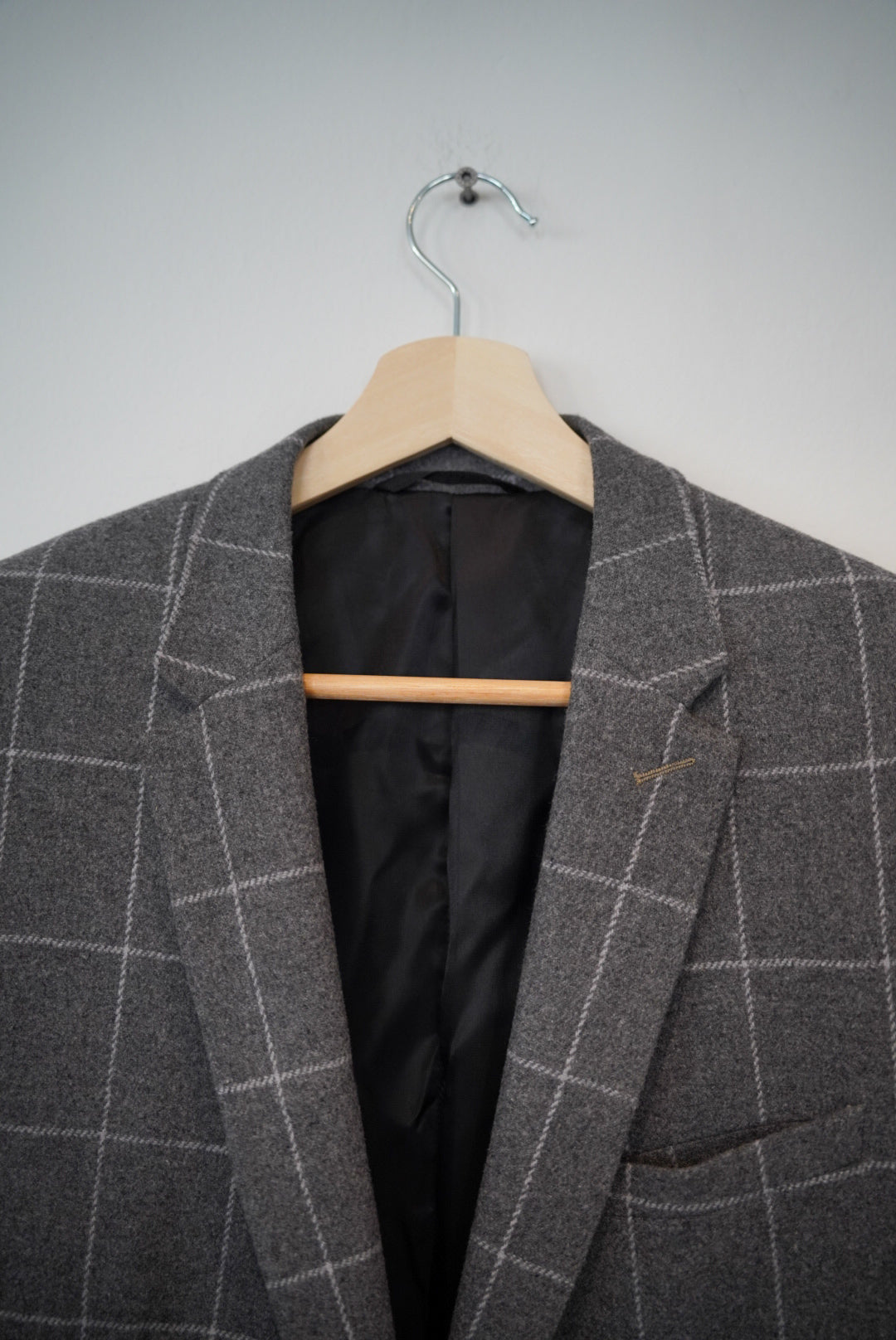 Matinique Light Grey George Checkered Blazer