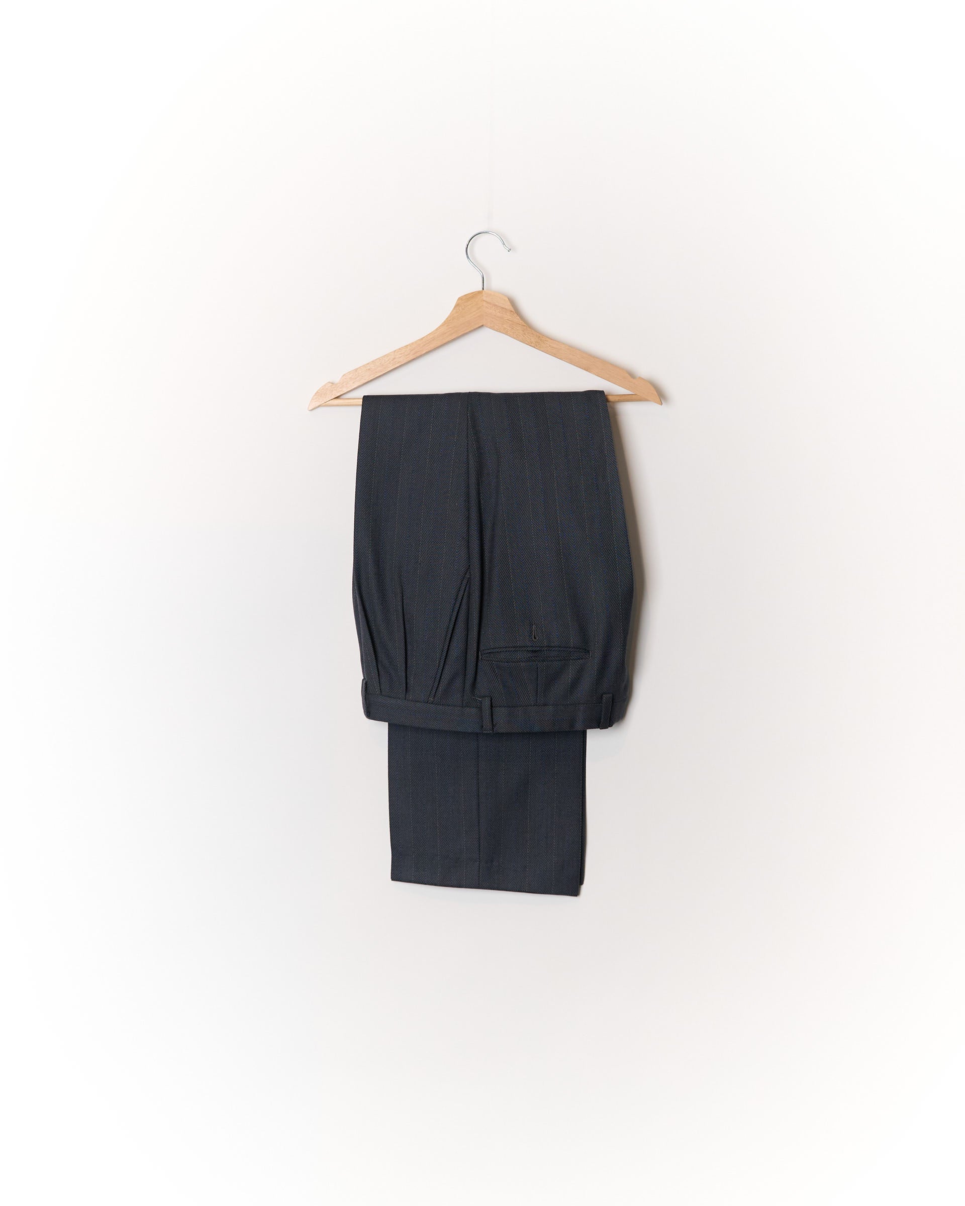 Feraud by Louis Feraud Grey Herringbone Virgin Wool Suit
