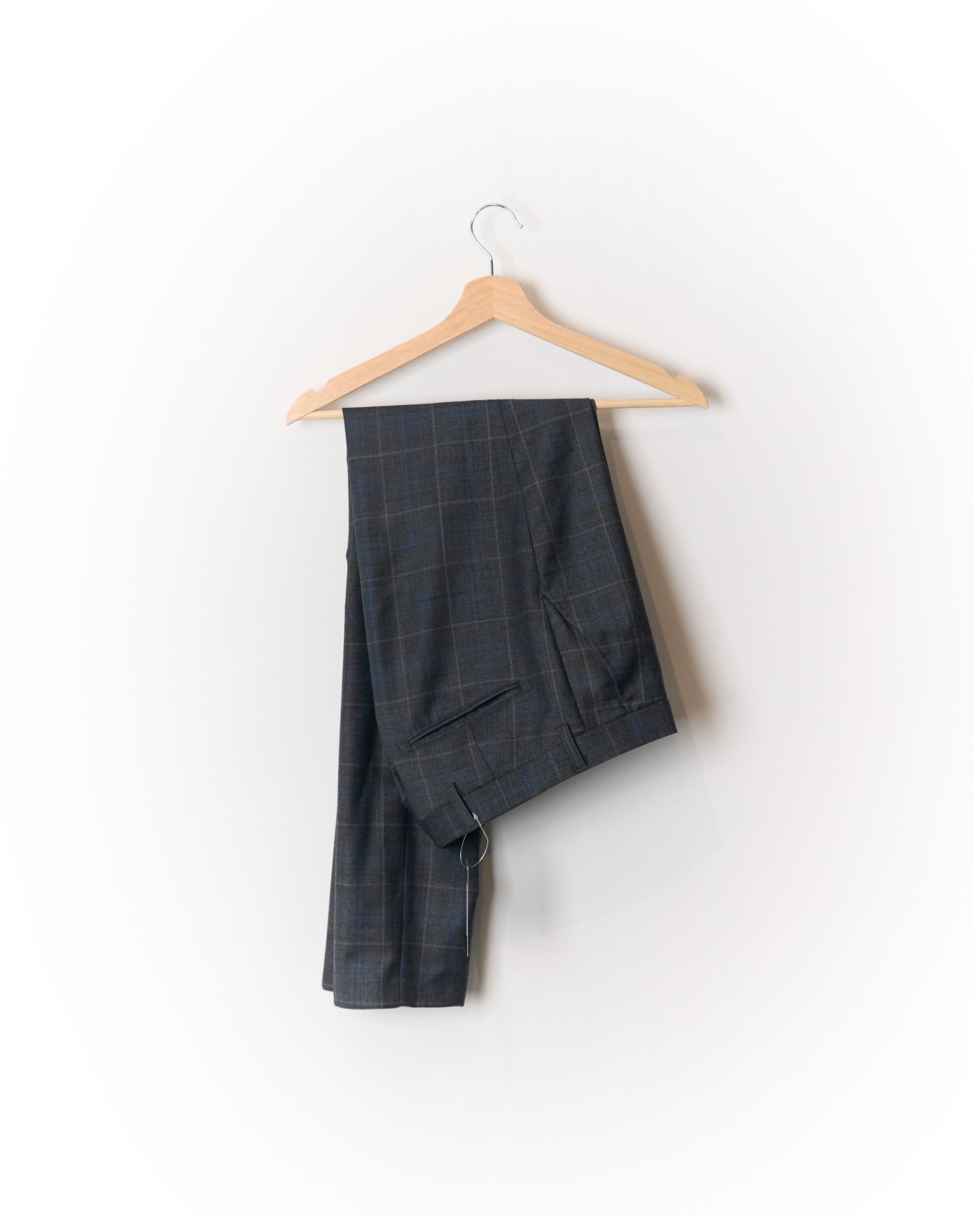Bertoni Grey Checkered Jepsen Wool Dress Pant