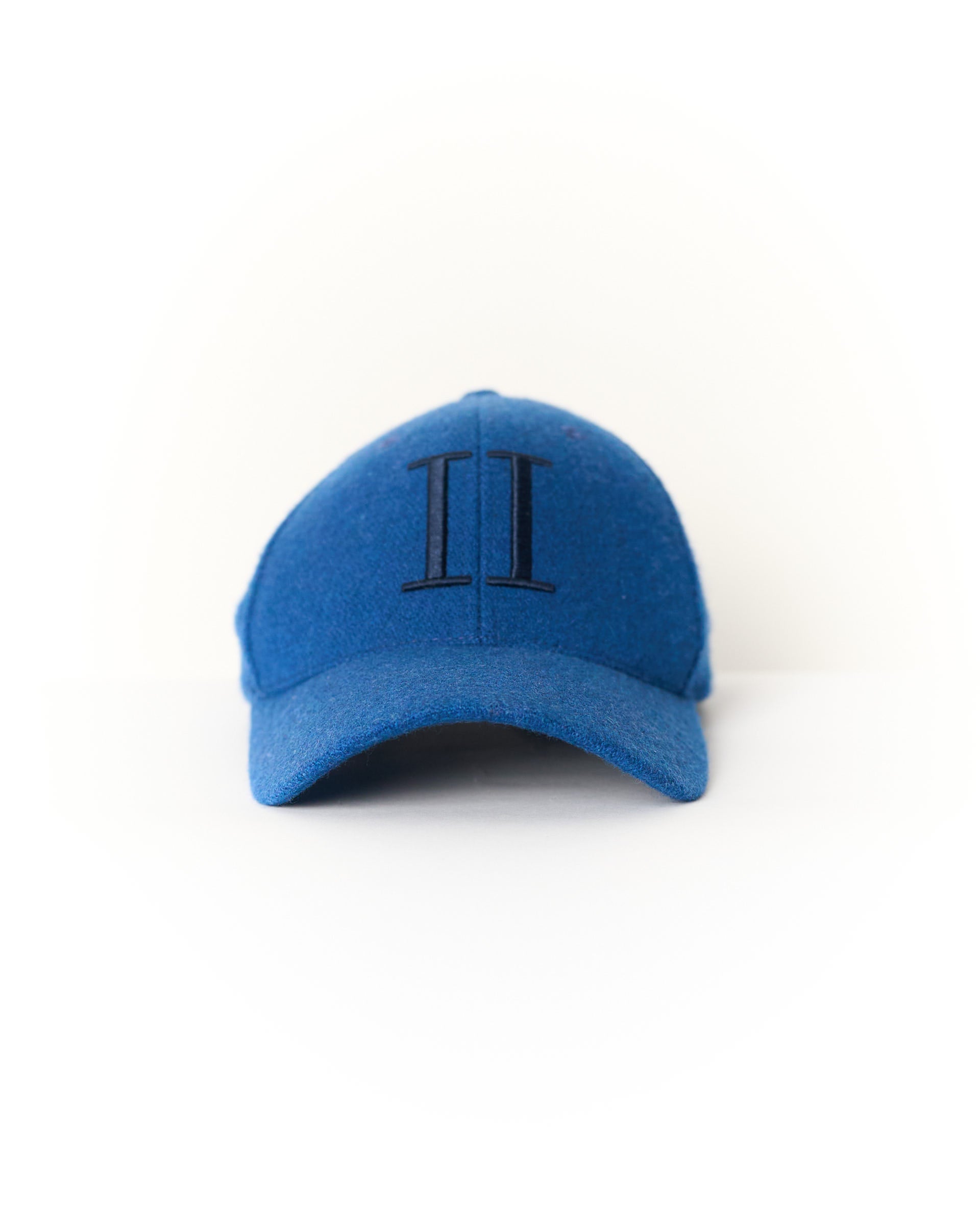 Les Deux Blue and Navy Wool Cap