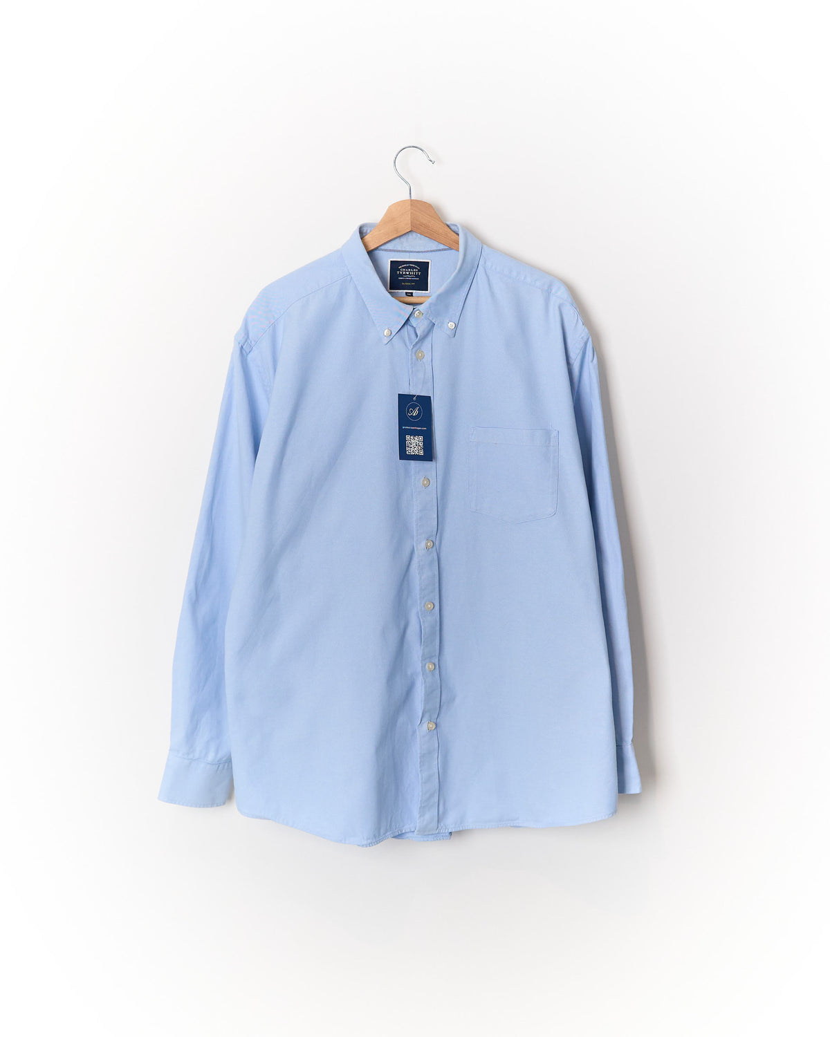 Charles Tyrwhitt Light Blue Classic Fit Button Down Cotton Shirt