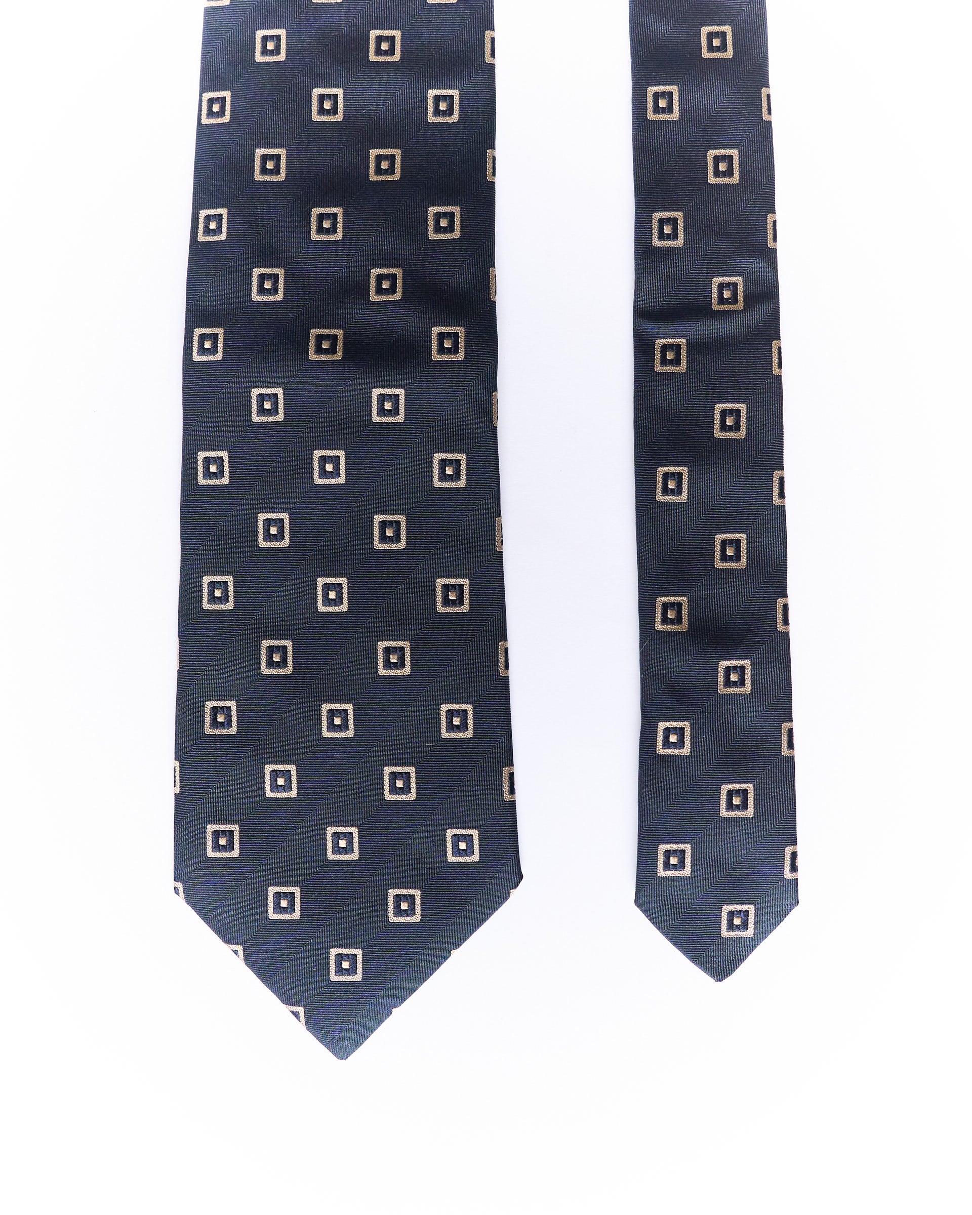 Profuomo Navy Square Dotted Silk Tie
