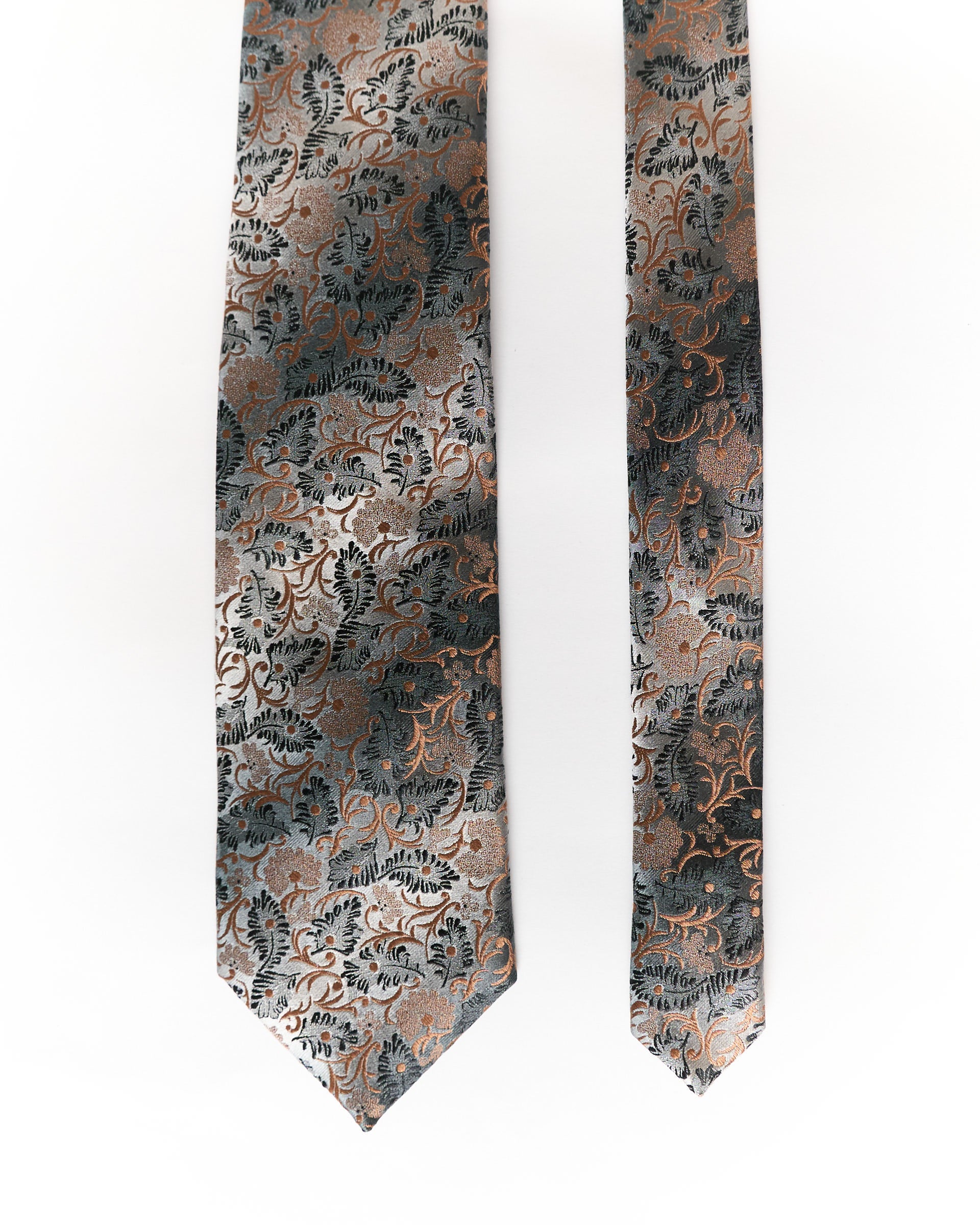 Sciunnach Brown and Grey Flower Print Silk Tie