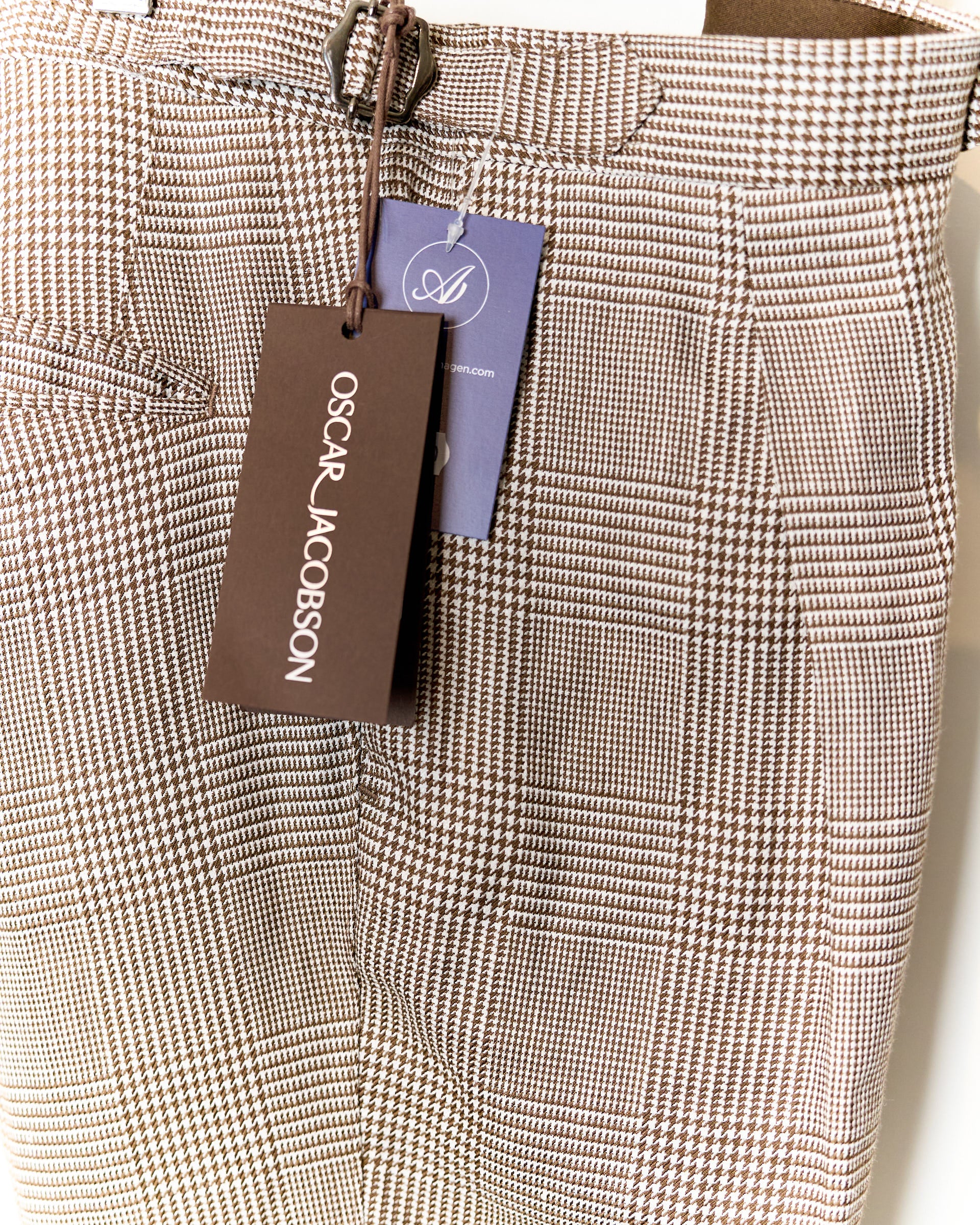 Oscar Jacobson Cream and Brown Checkered Delon Side Adjuster Linen Dress Pant
