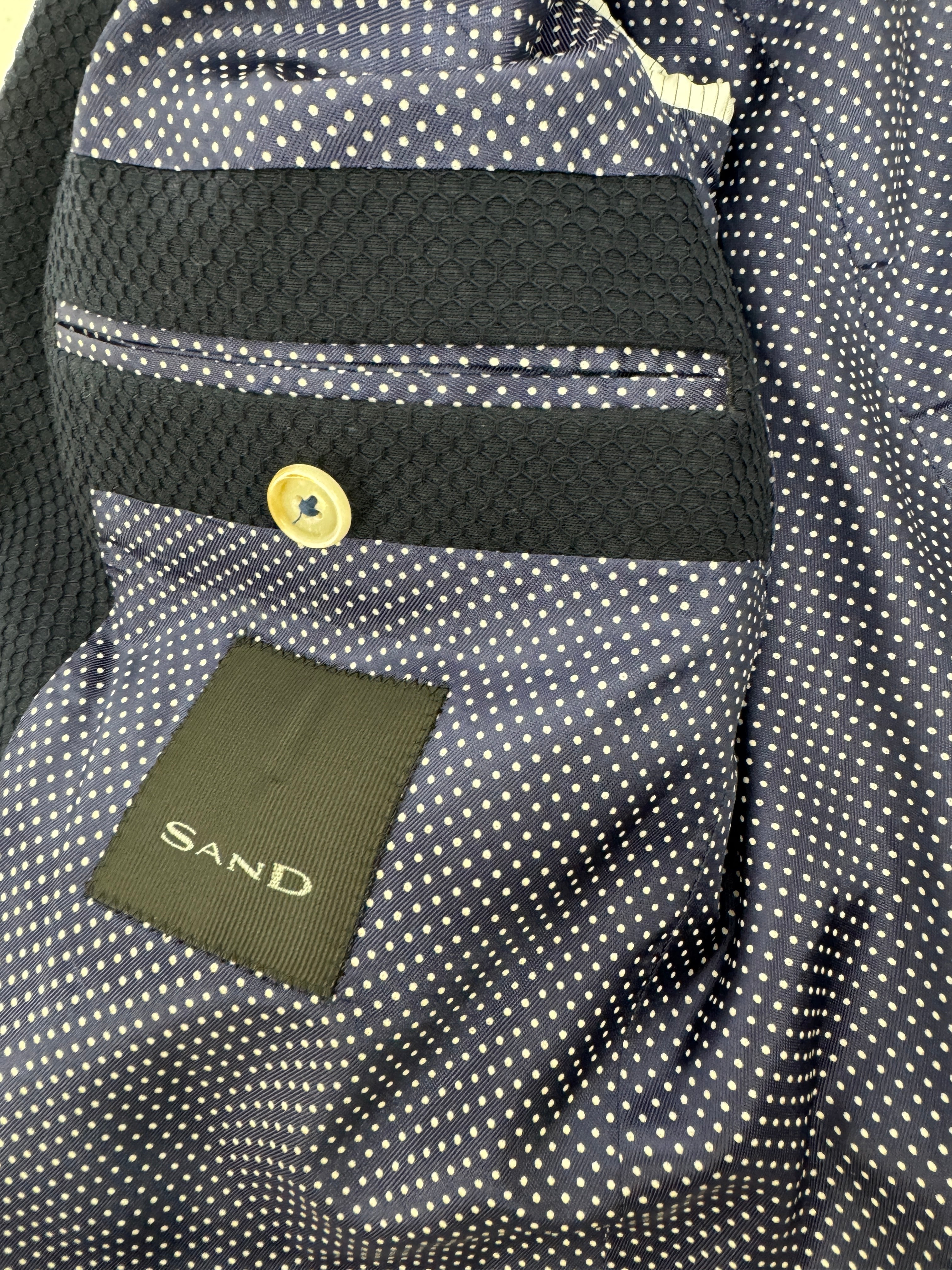 Sand Copenhagen Ringo Blazer in weichem Marineblau mit goldenen Knöpfen