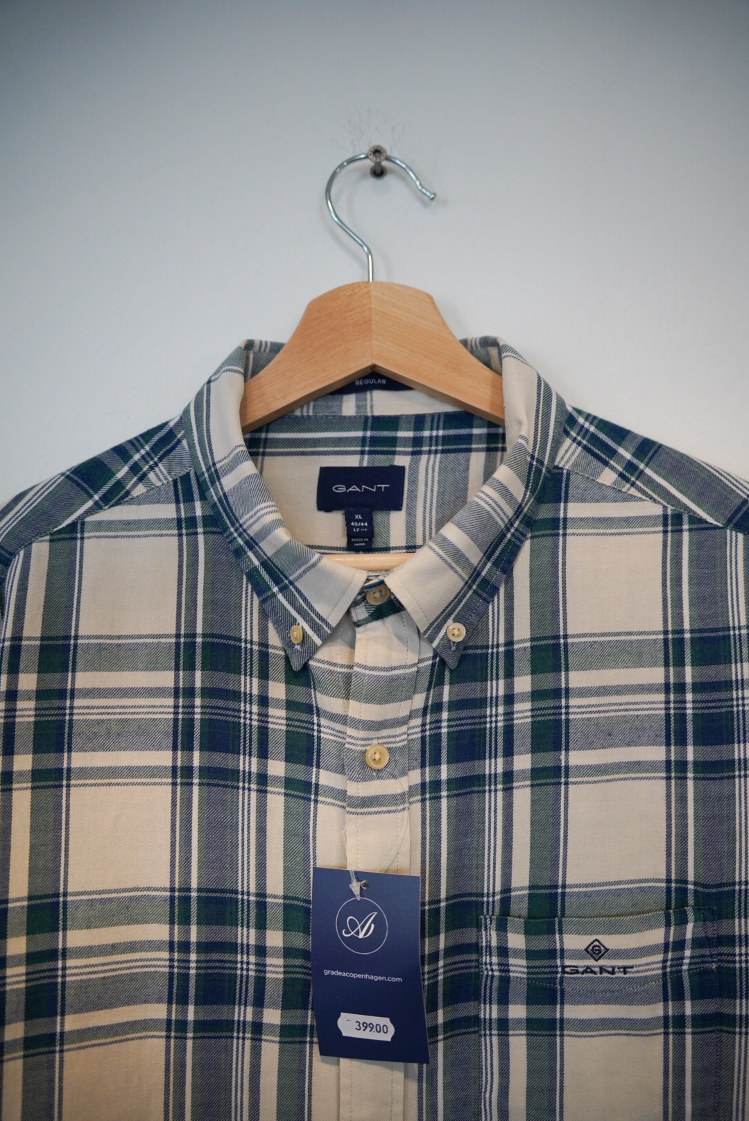 Gant Blue and Cream Checkered Regular Fit Cotton Shirt