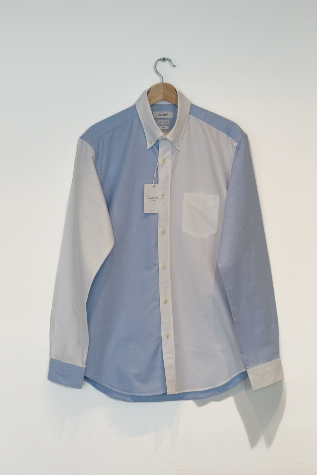 An Ivy White and Lightblue Cotton Oxford Shirt