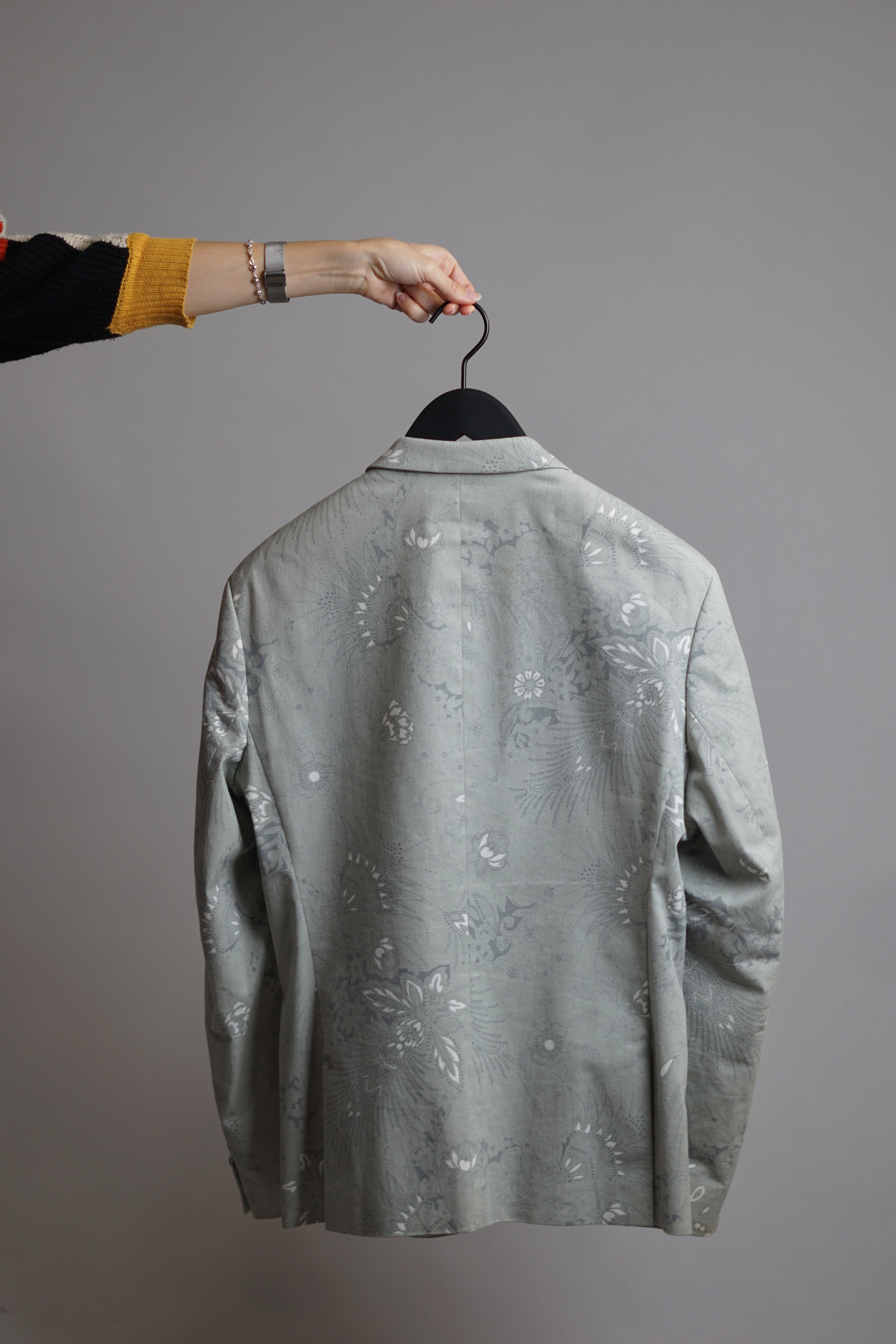 Bertoni Lightgrey Flower Pattern Blazer