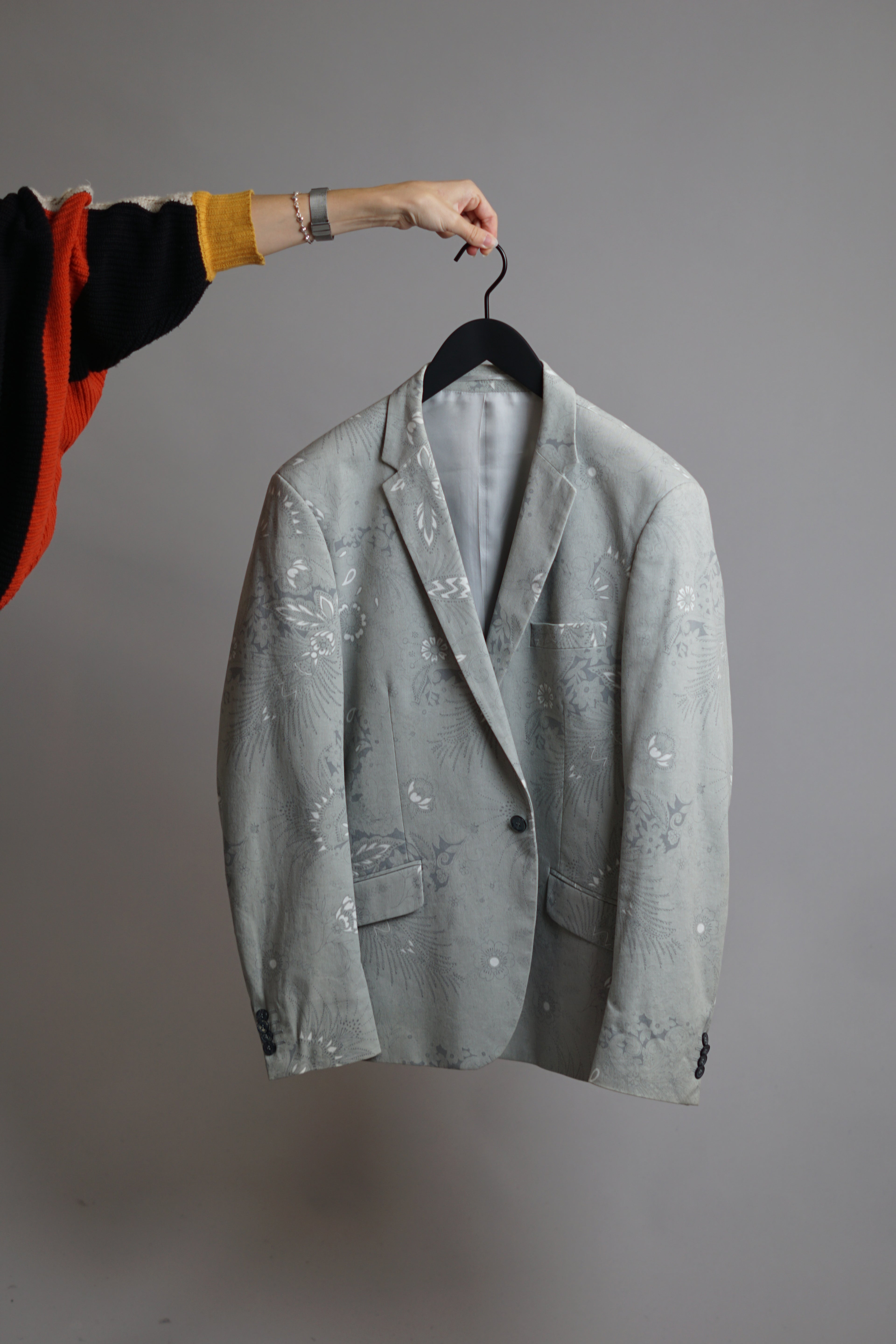 Bertoni Lightgrey Flower Pattern Blazer