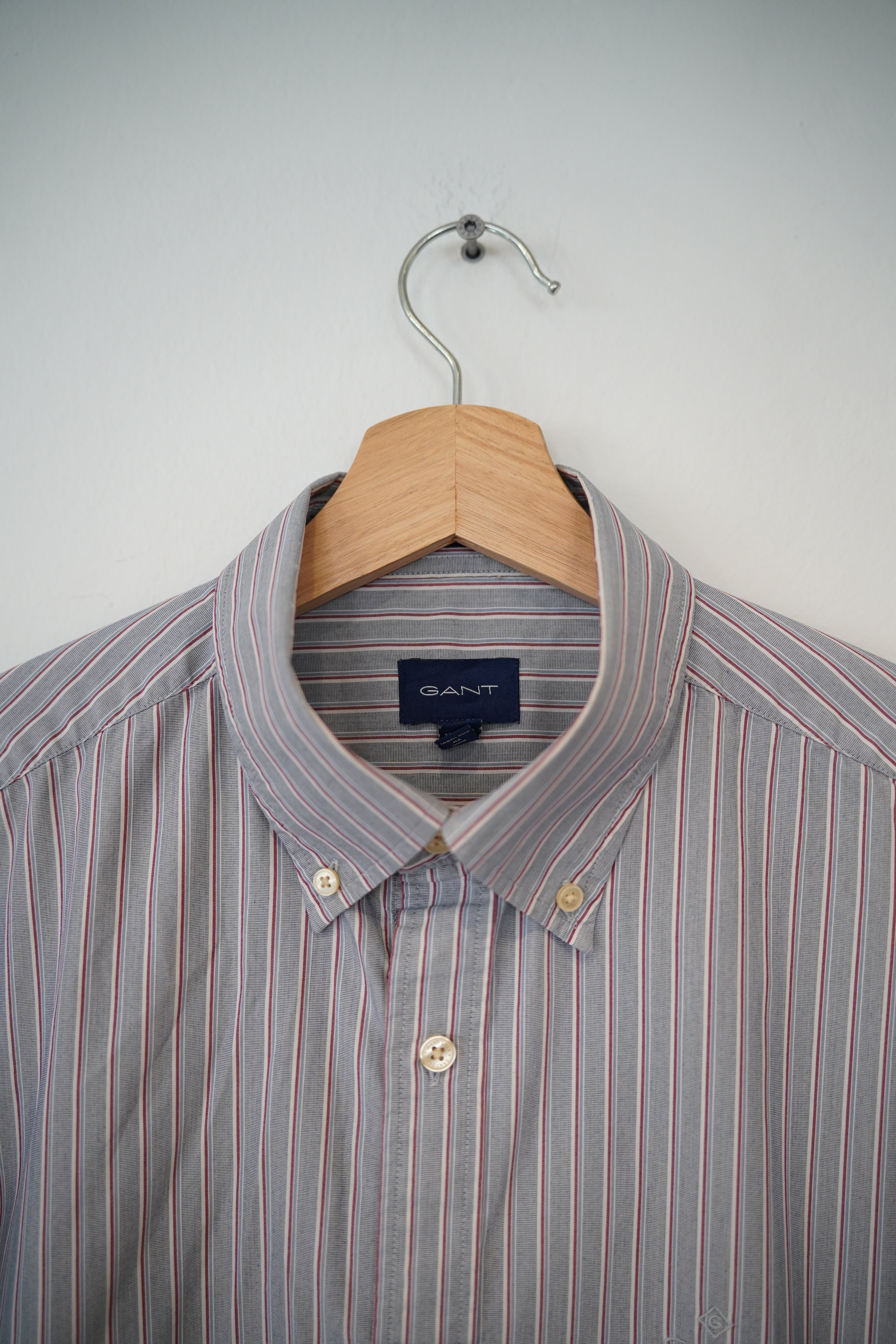 Gant Lightgrey and Red Striped Tech Prep Regular Shirt