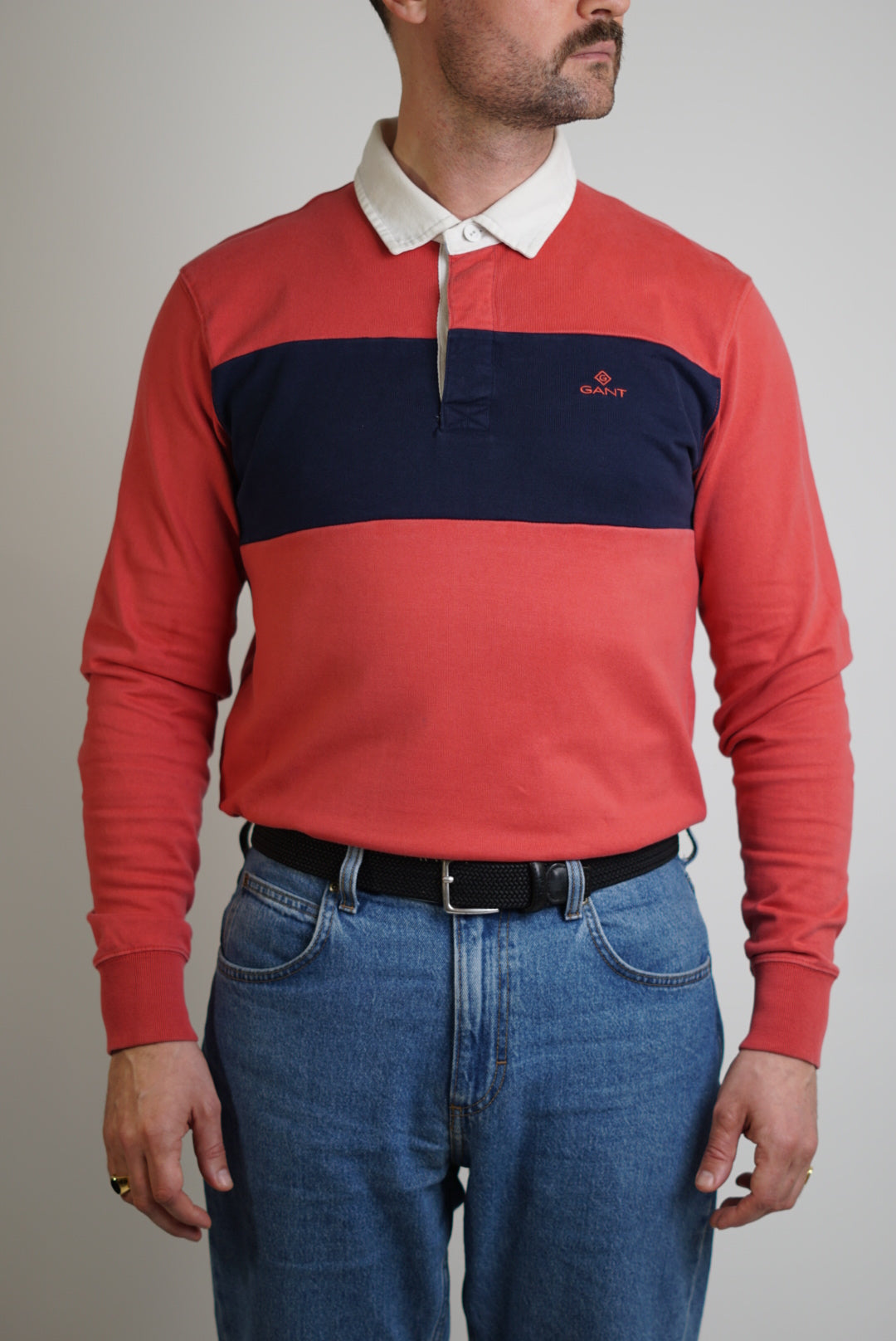 Gant Langärmliges Poloshirt in Rot und Marineblau