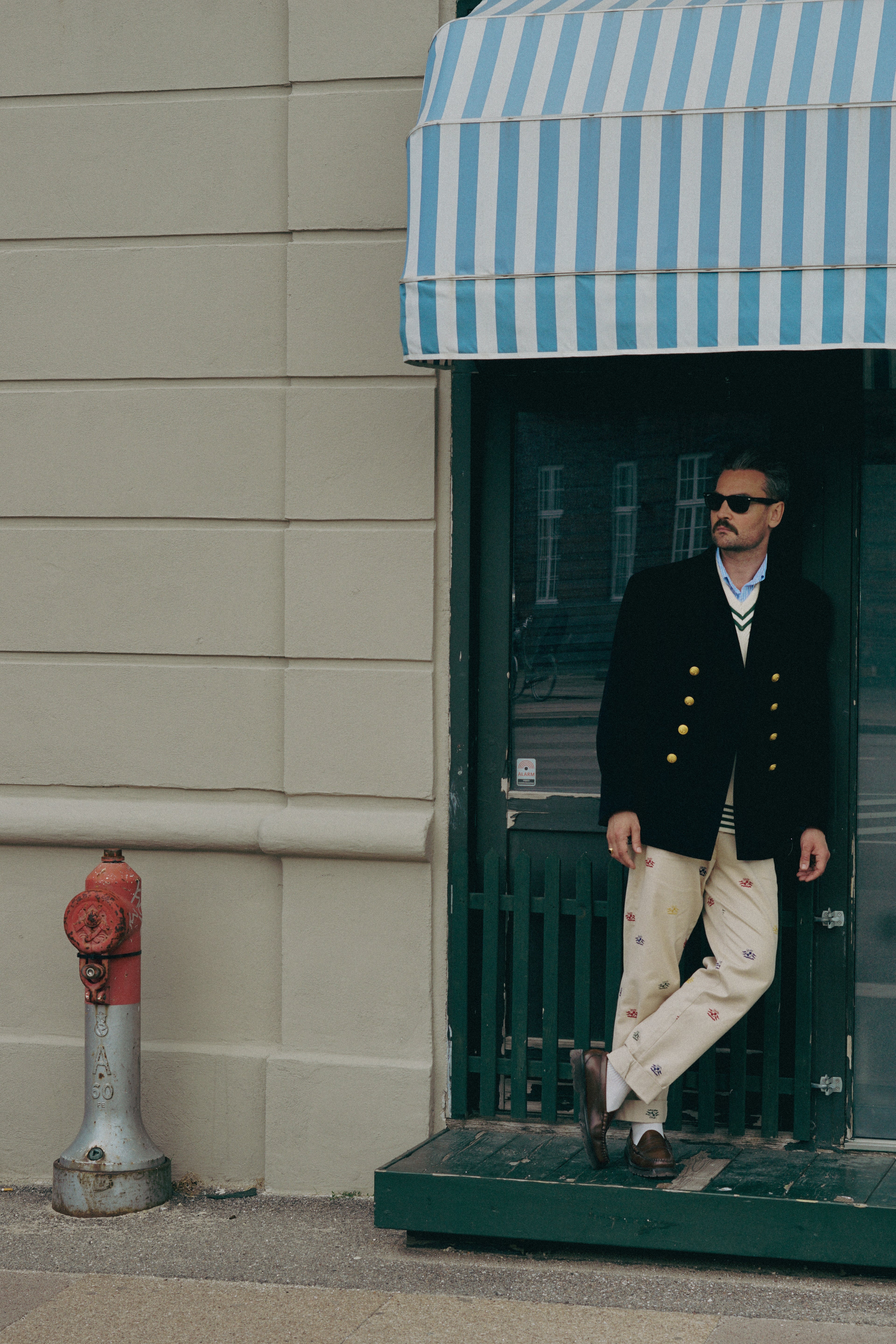 Vintage Schwarze Marine Gold Knopfjacke