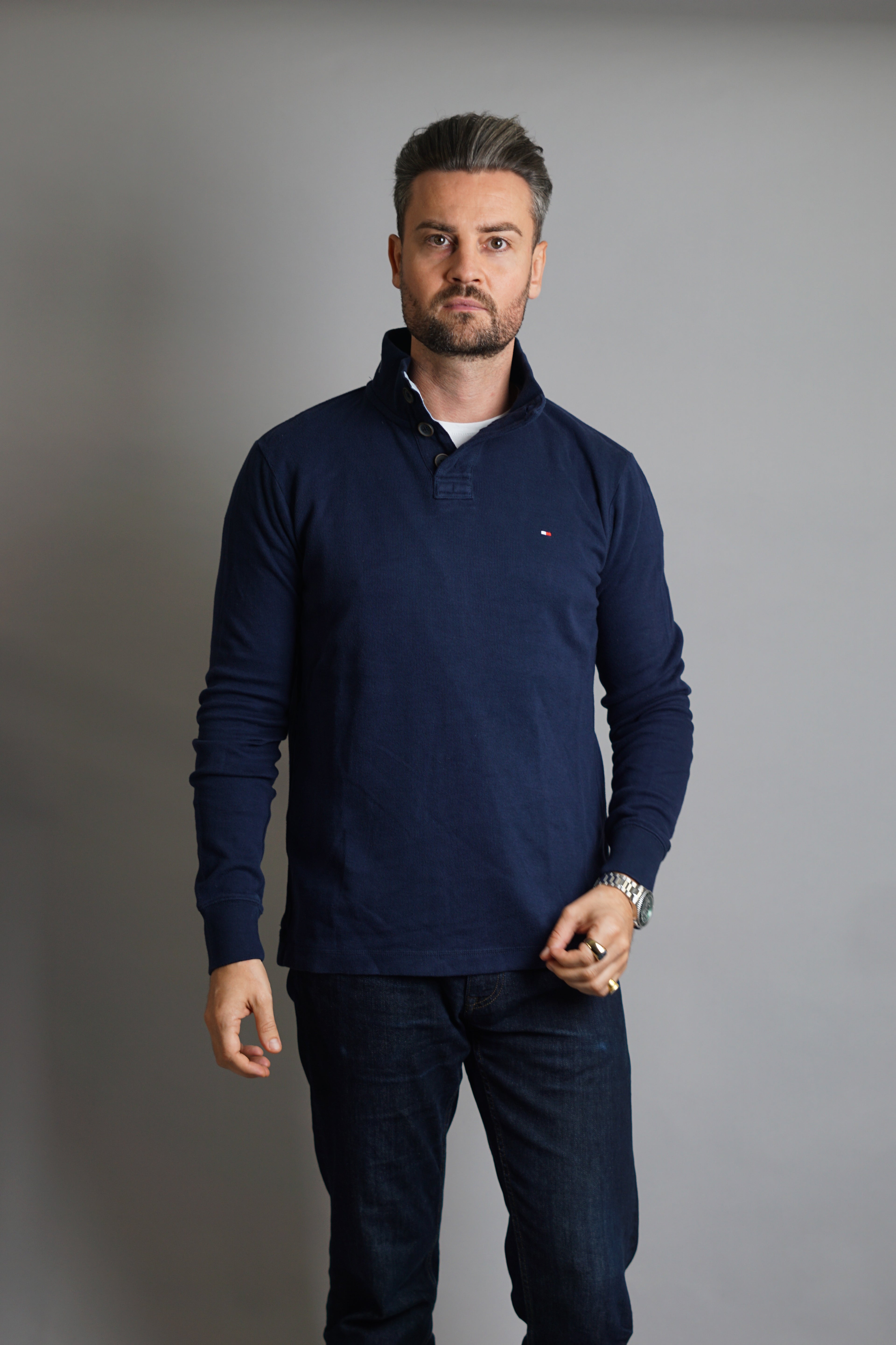 Tommy Hilfiger Dunkelblauer Baumwollstrick mit Knopfleiste