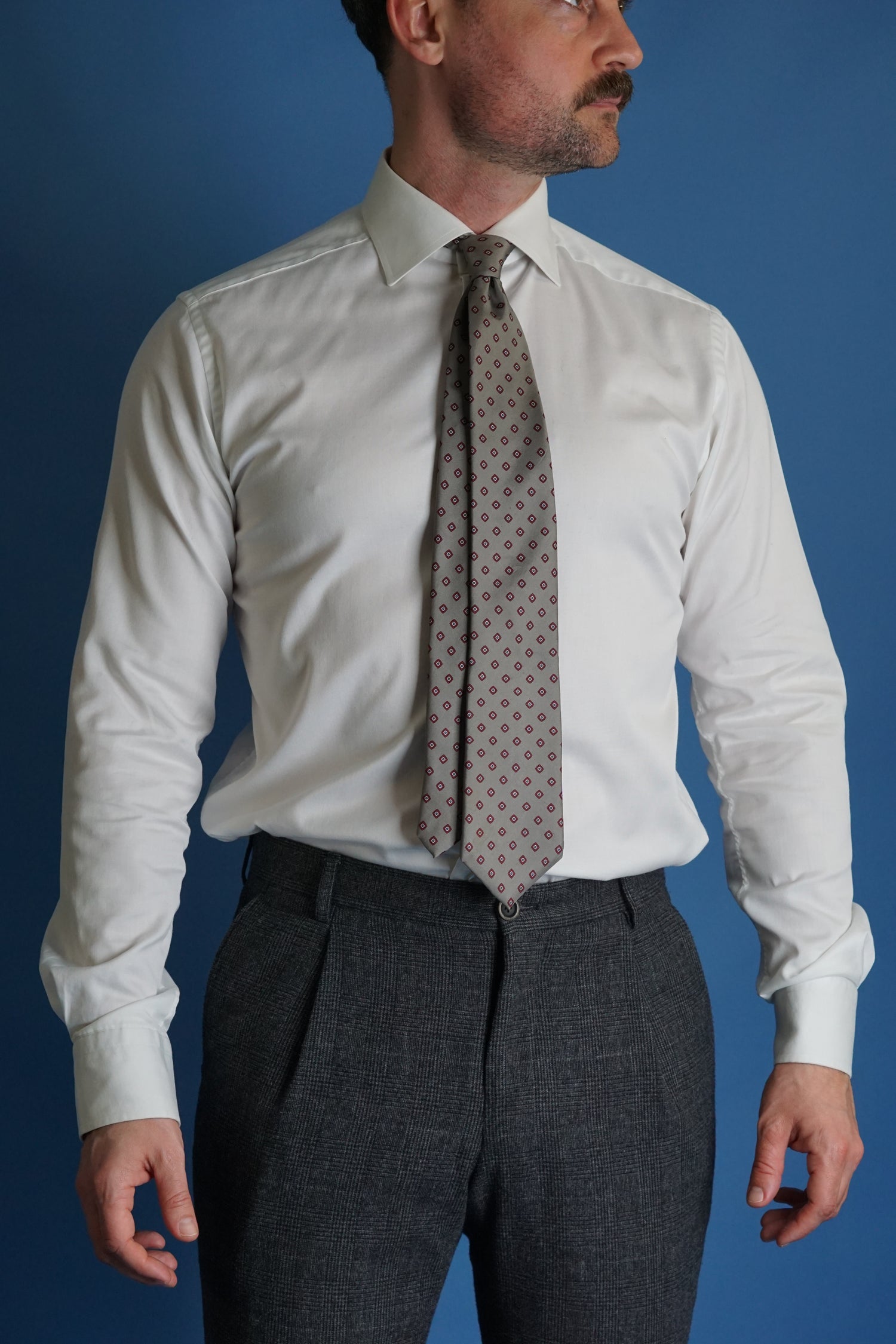 Yves Saint Laurent Graue Seidenkrawatte