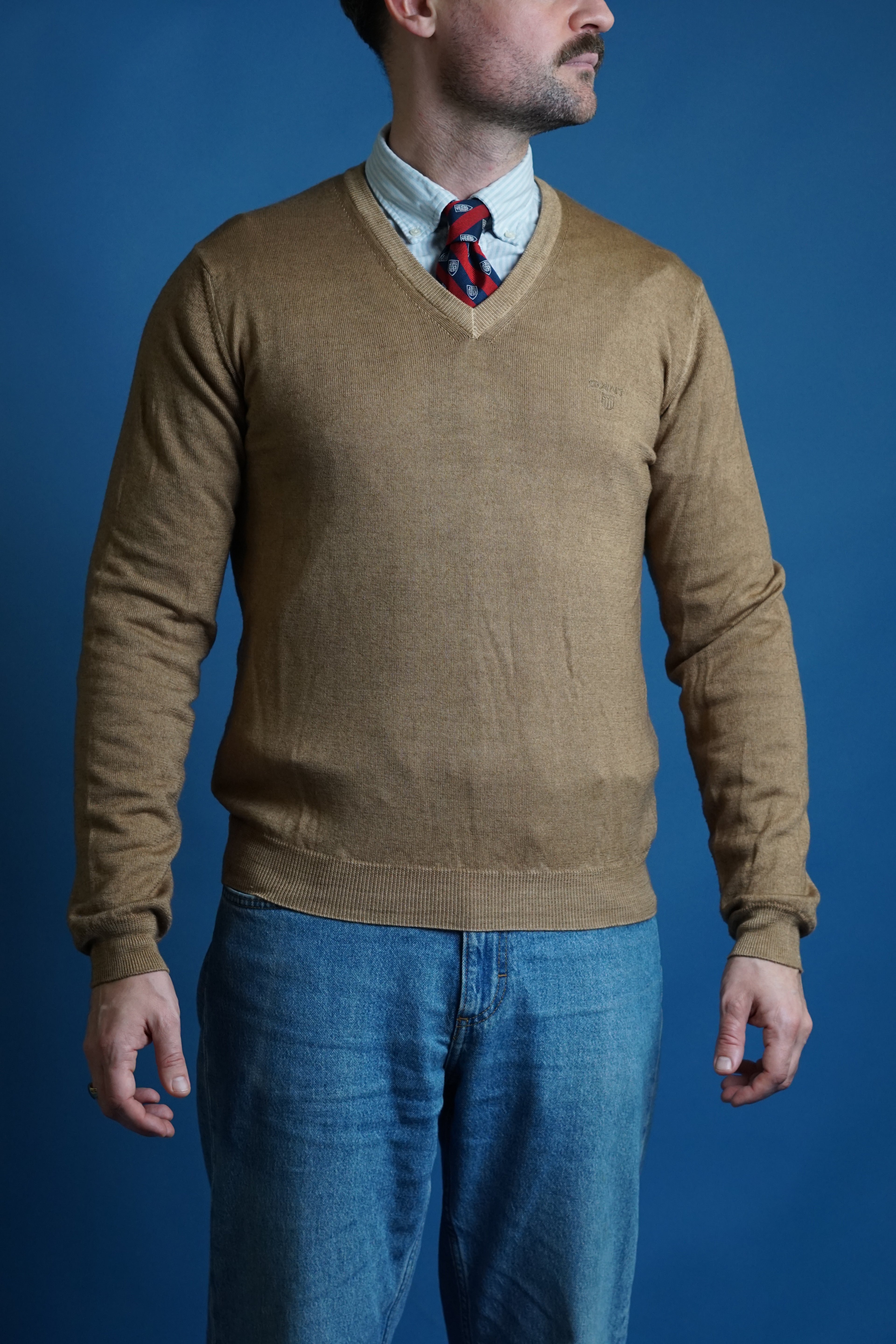 Gant Beige Kaschmir-Cardigan mit V-Ausschnitt