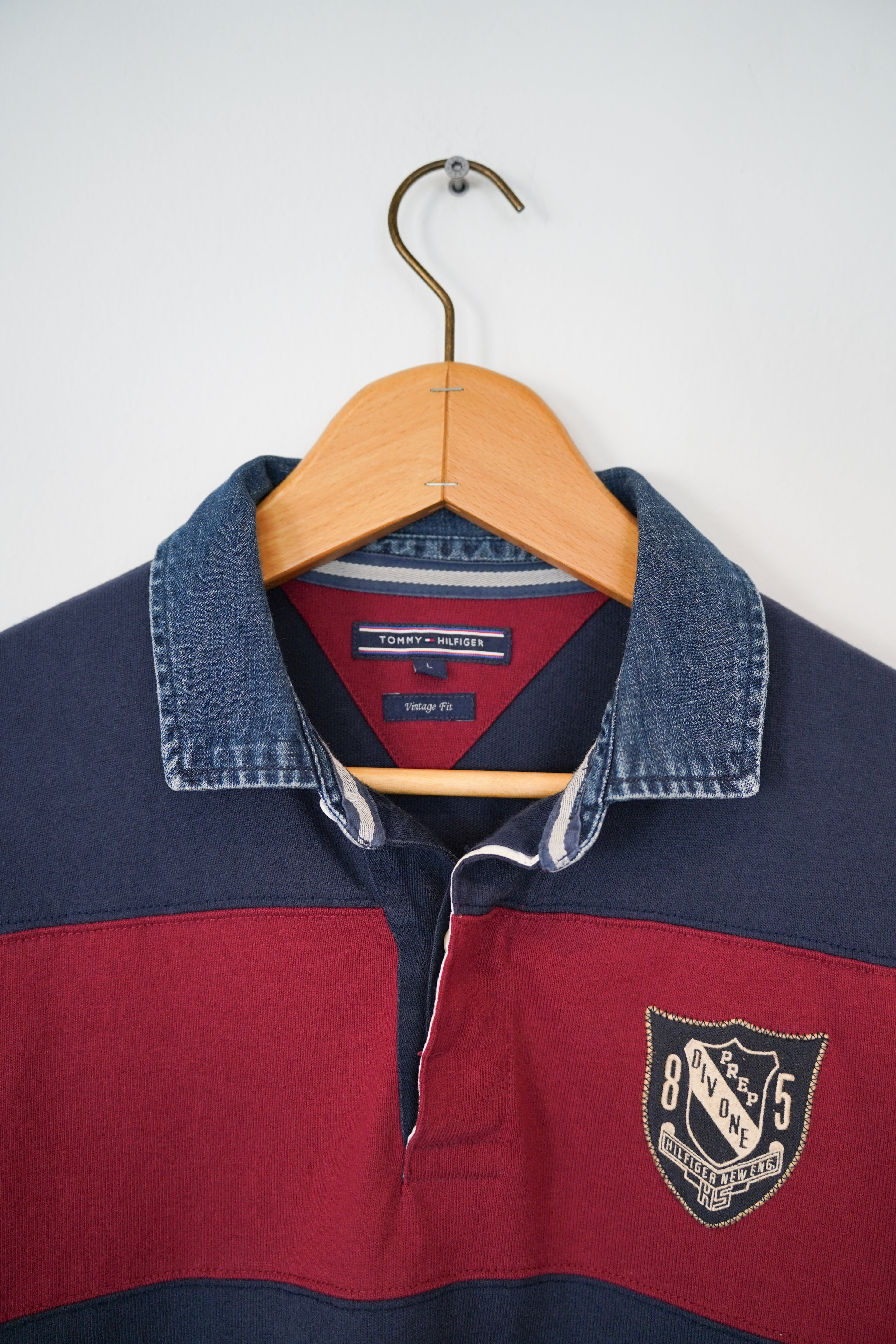 Tommy Hilfiger Navy and Red Vintage Fit Rugger