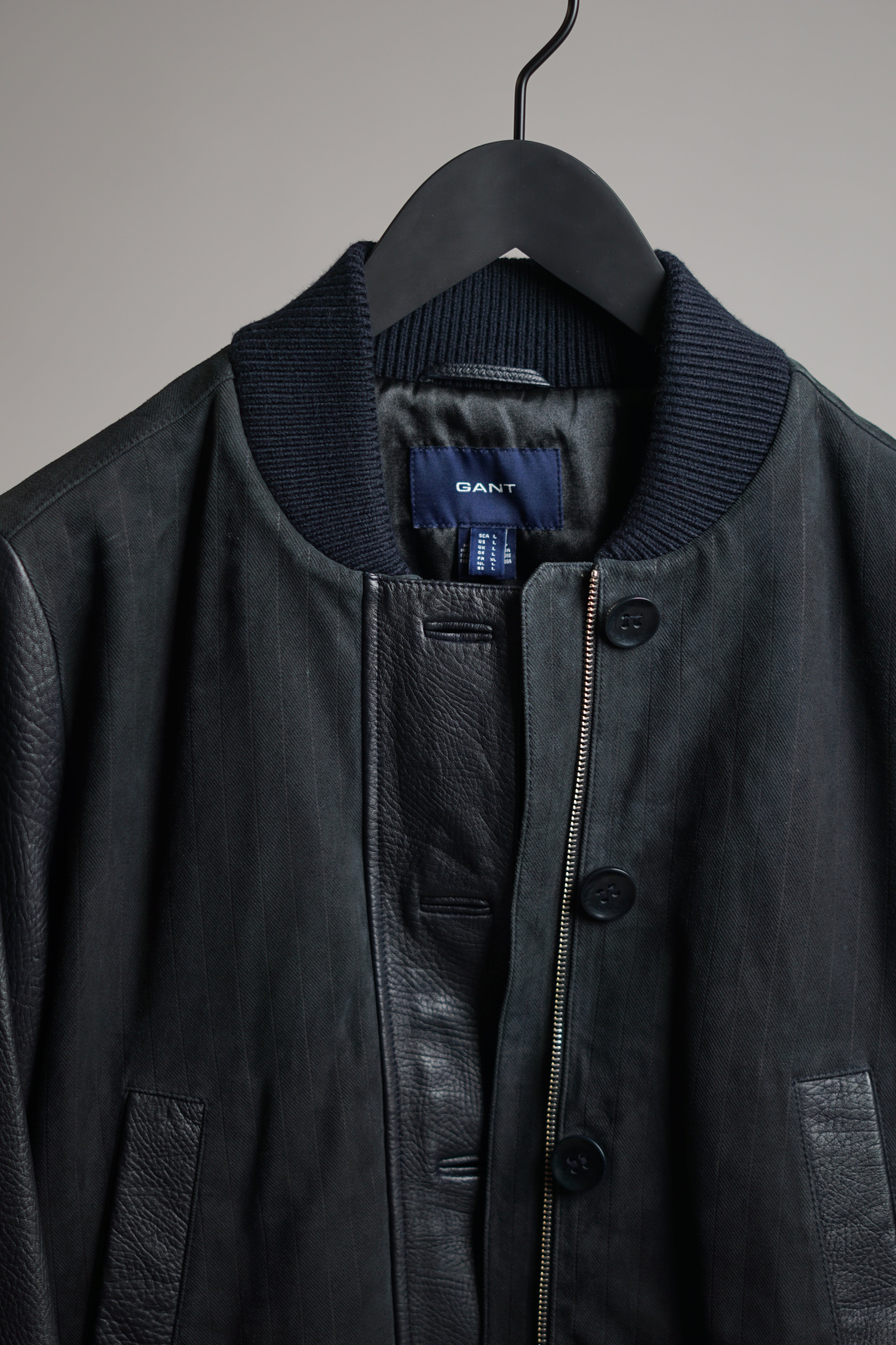 Schwarze Lederjacke von Gant
