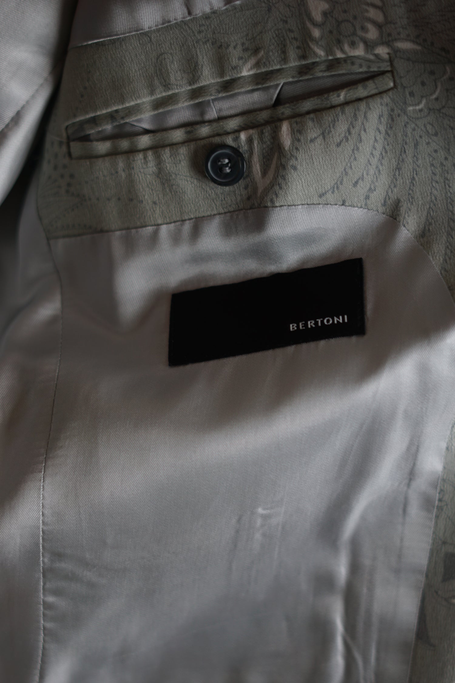 Bertoni Lightgrey Flower Pattern Blazer
