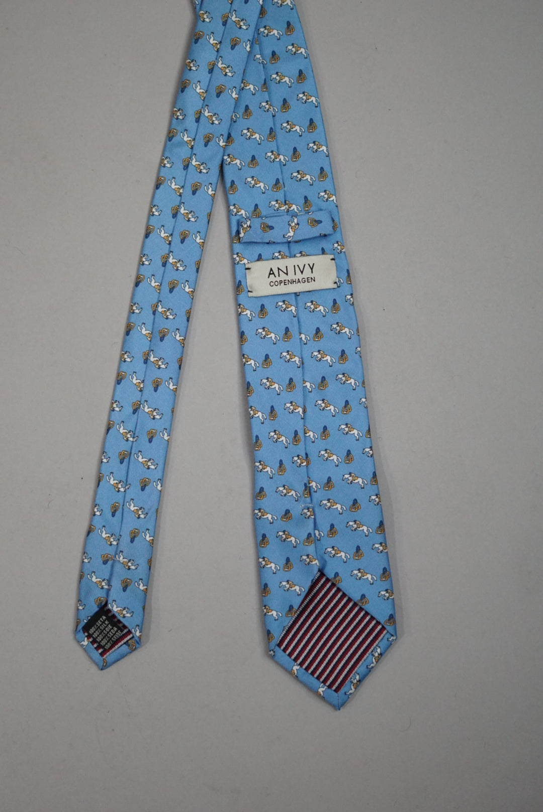 An Ivy Blue Horse Pattern Silk Tie