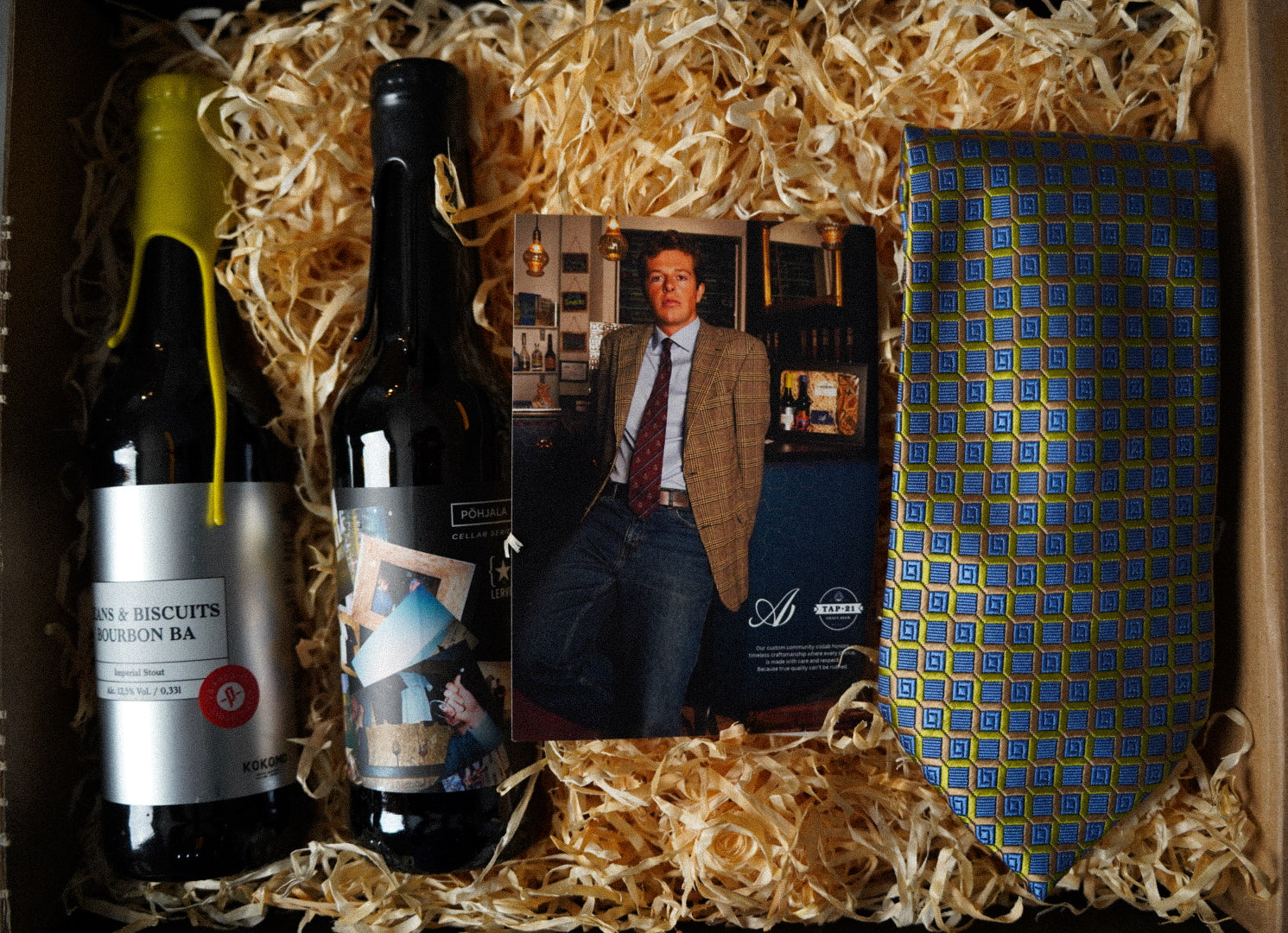 Gift Box: Giorgio Armani Green and Blue Square Silk Tie