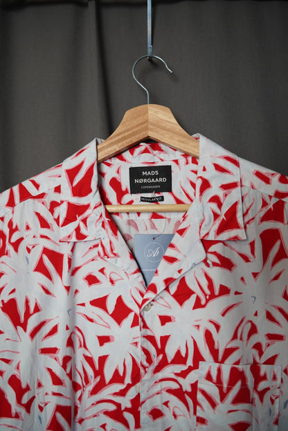 Mads Nørgaard White and Red Flower Print Regular Fit Short Sleeved Cotton Shirt