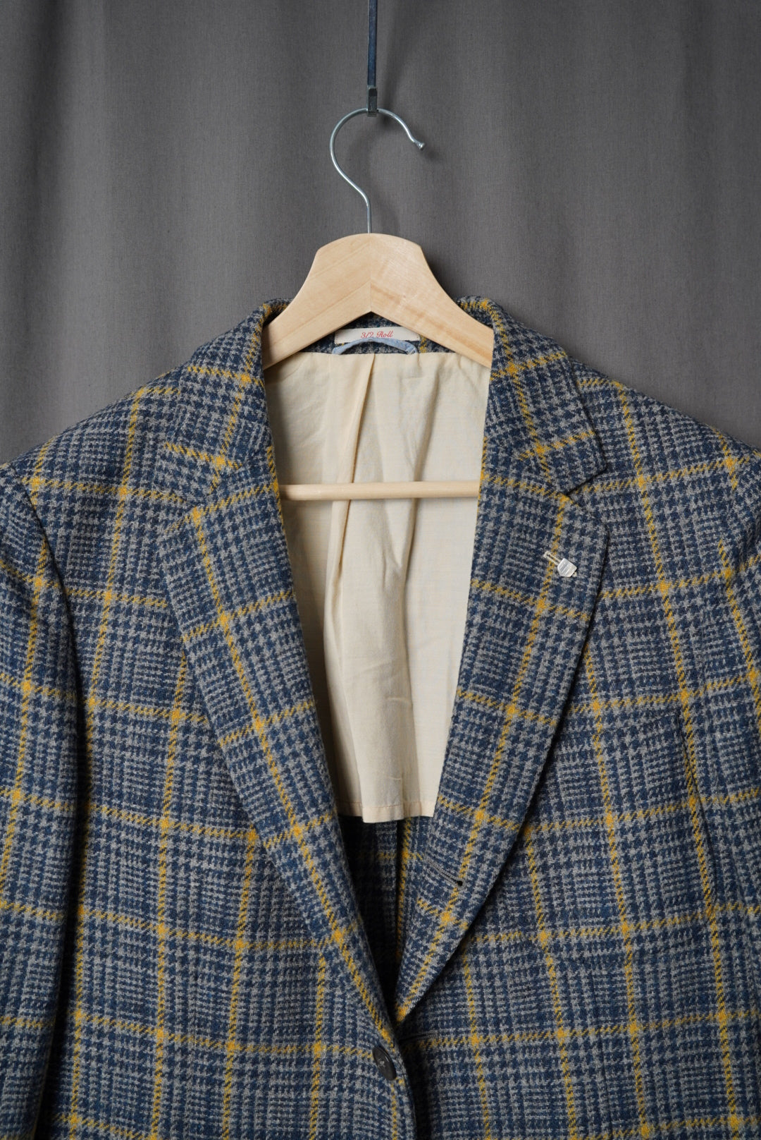 Gant Rugger Blue and Yellow Checkered 3/2 Roll Wool Blazer