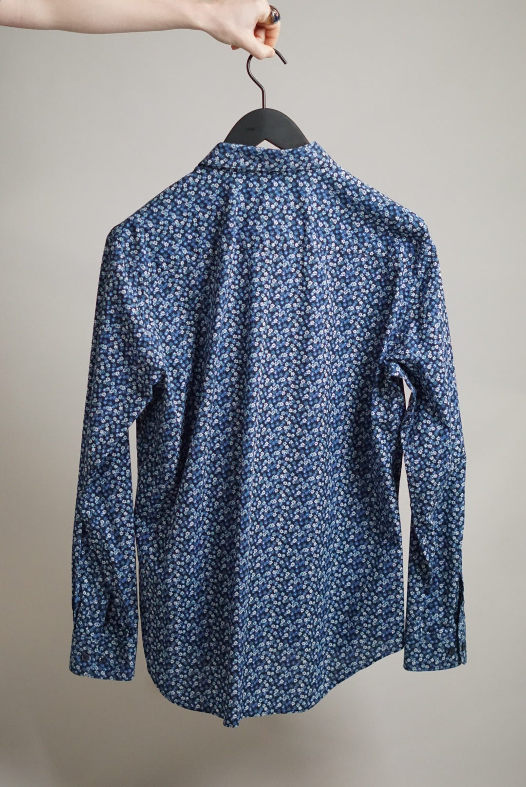 Matinique Blue and White Flower Pattern Shirt