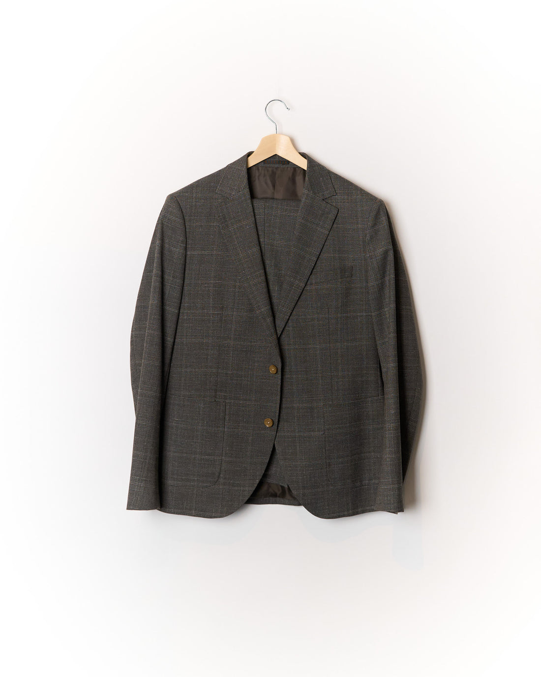 Matínique Grey Checkered Wool and Linen Suit