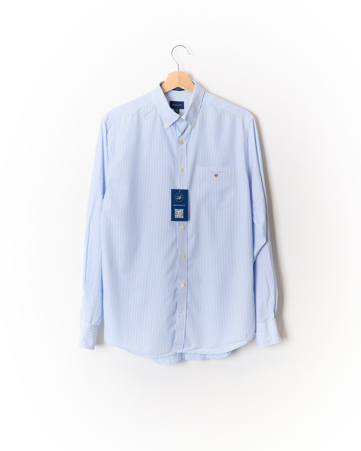 Gan Light Blue and White Striped The Broadcloth Banker Regular Button Down Cotton Shirt