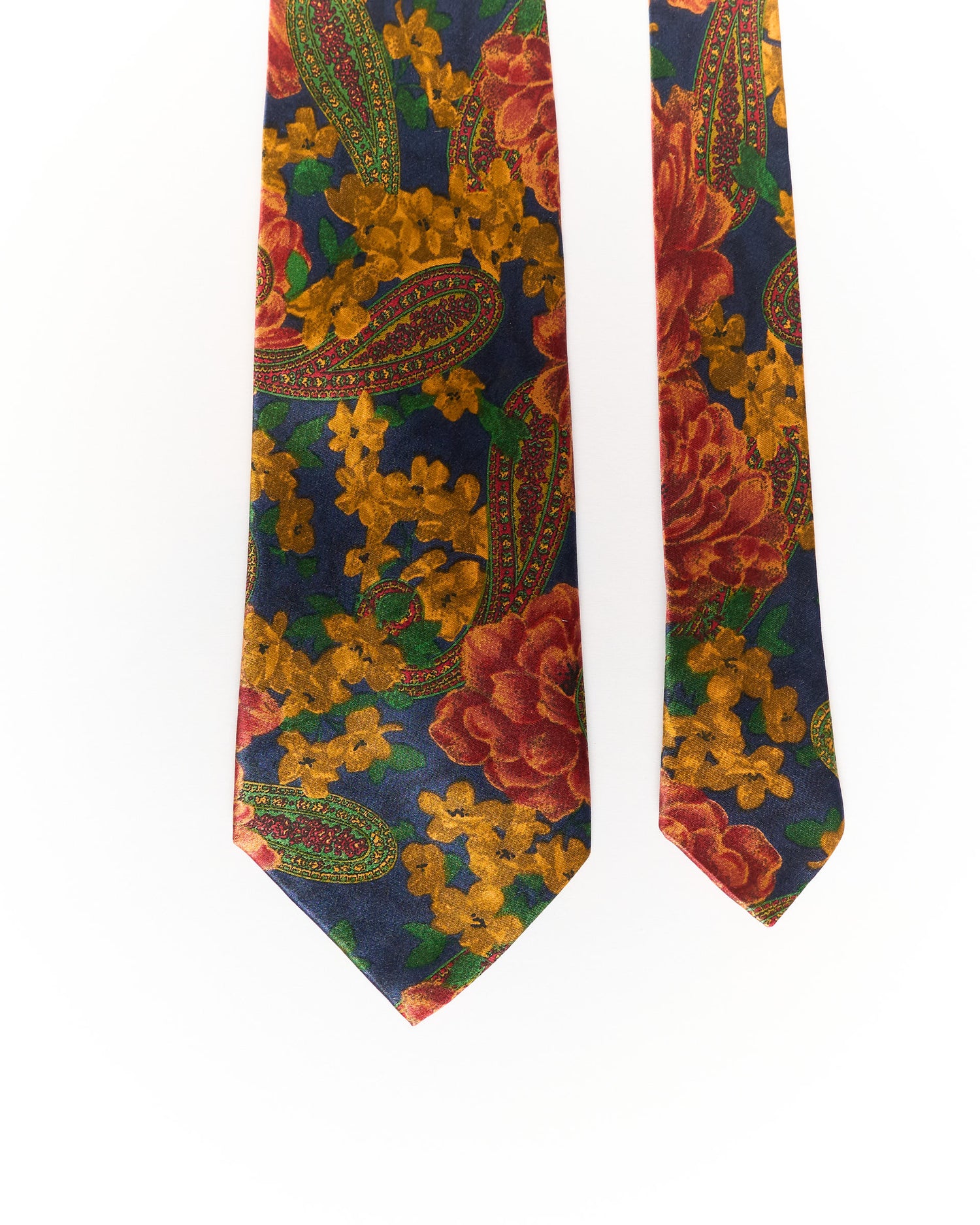 Hugo Boss Red Flower Print Silk Tie