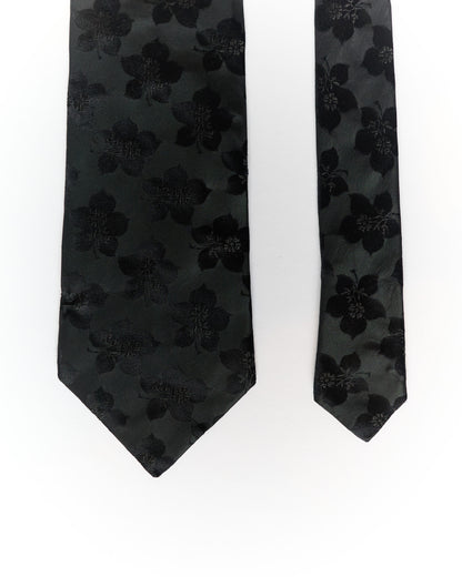 Kenzo Seidenkrawatte mit schwarzem Blumenmuster
