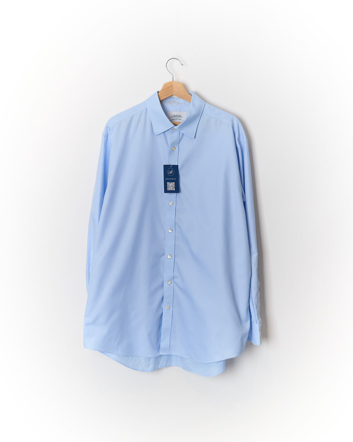 Charles Tyrwhitt Light Blue Non-Iron Classic Fit Cotton Shirt