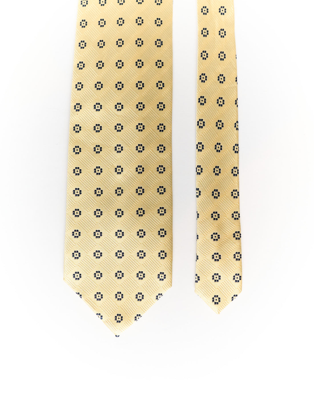 Giordano Bruno Yellow Dotted Hand Made Silk Tie