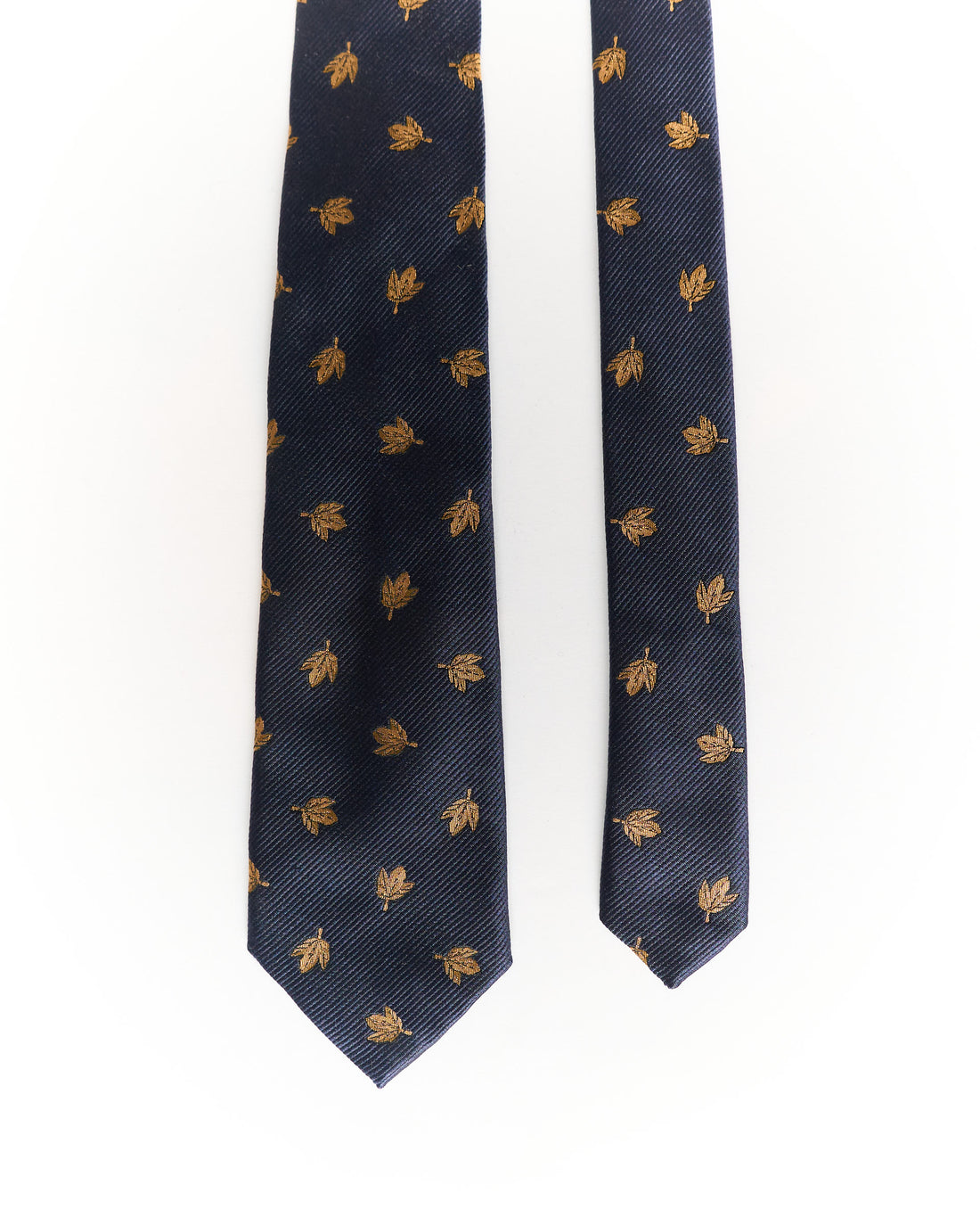 Gant Rugger Navy and Gold Leaf Slim Silk Tie