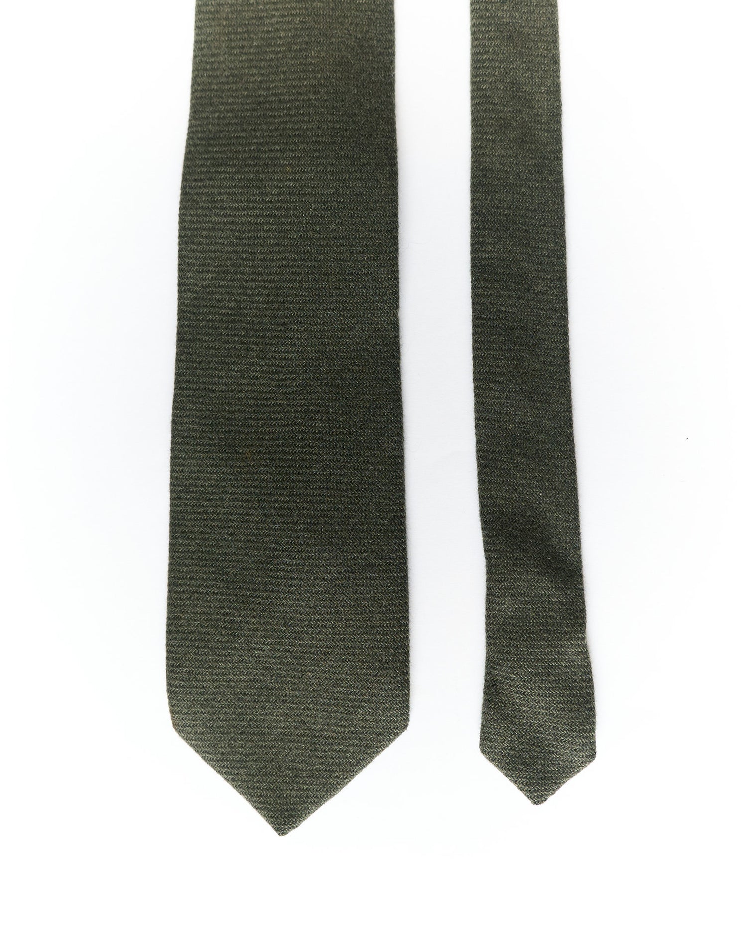 Charles Tyrwhitt Dunkelgrüne Kaschmirkrawatte