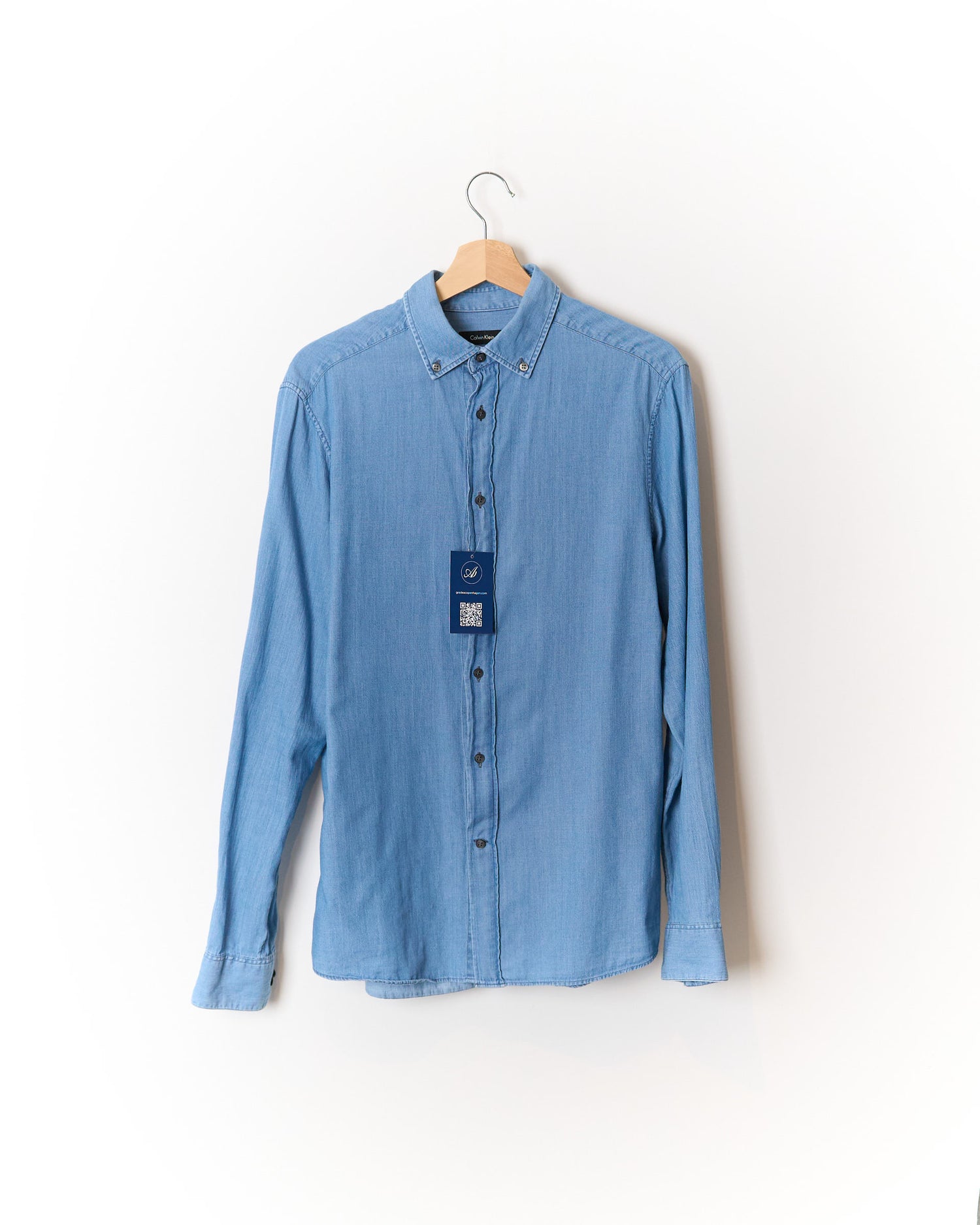 Calvin Klein Light Blue Fitted Button Down Cotton Denim Shirt