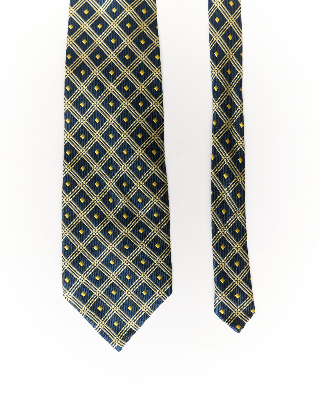 Hugo Boss Navy and Gold Hand Made Vintage Silk Tie