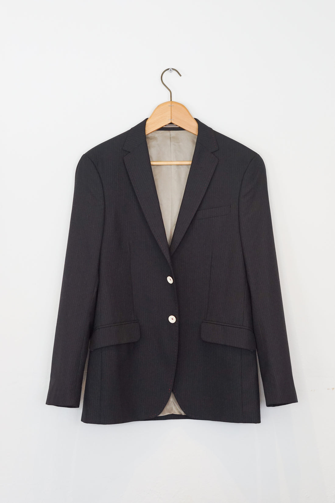 Bertoni Dark Pinstriped Blazer
