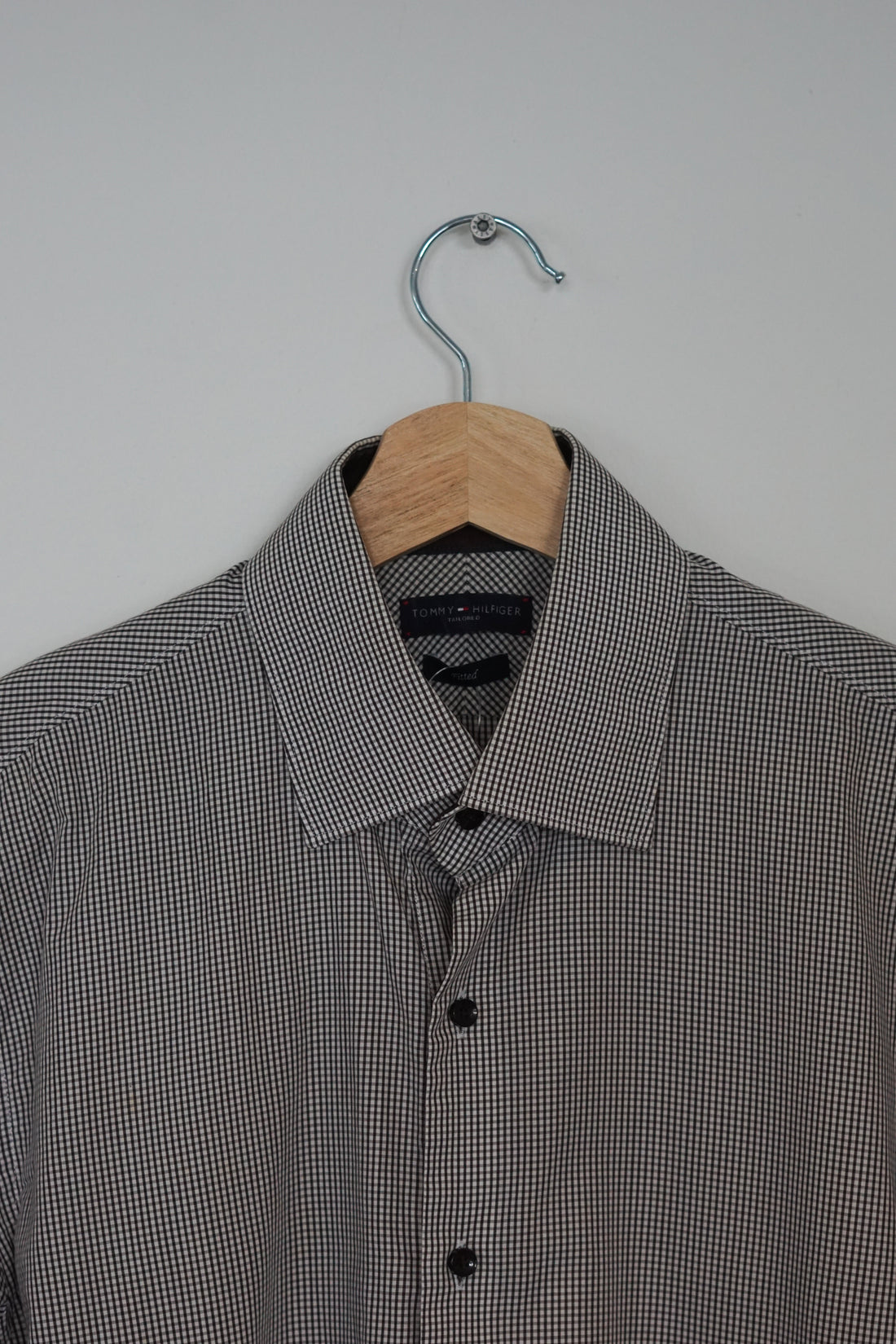 Tommy HIlfiger Tailored Black and Grey Checkered Fitted Cotton Shirt