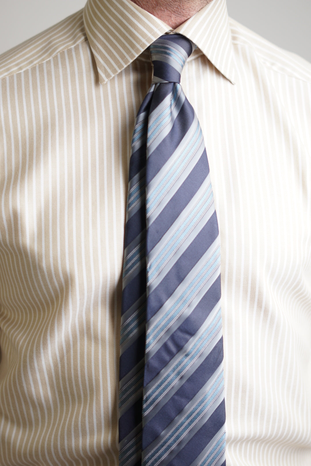 Hugo Boss Blue, White and Dark Striped Silk Tie