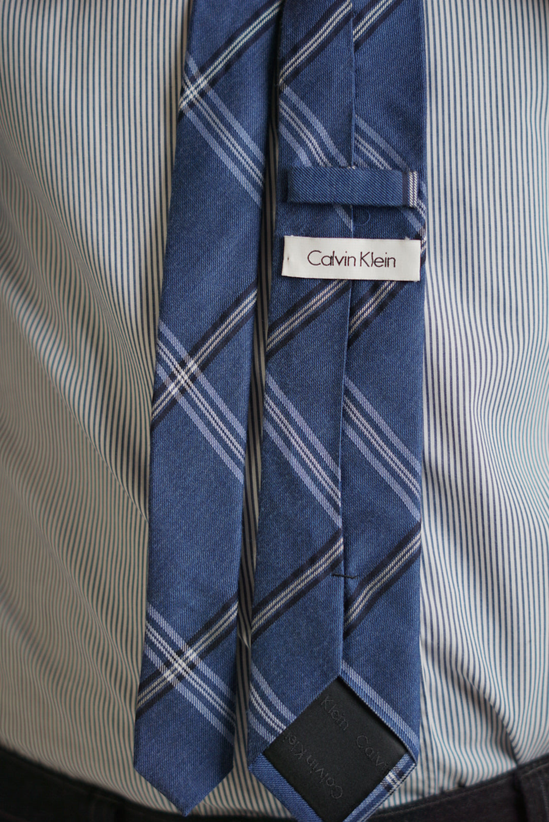 Calvin Klein Navy Cross-Checkered Tie