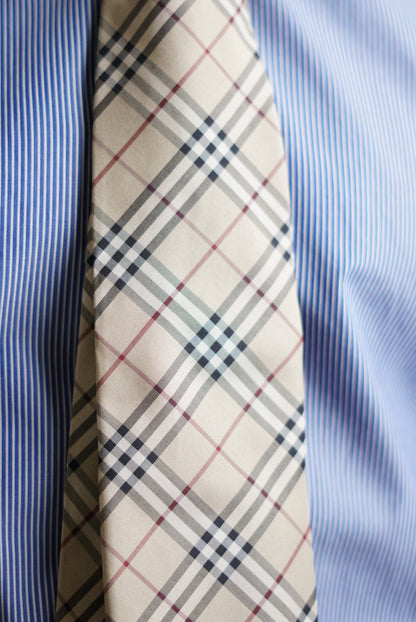 Burberry Classic Pattern Silk Tie