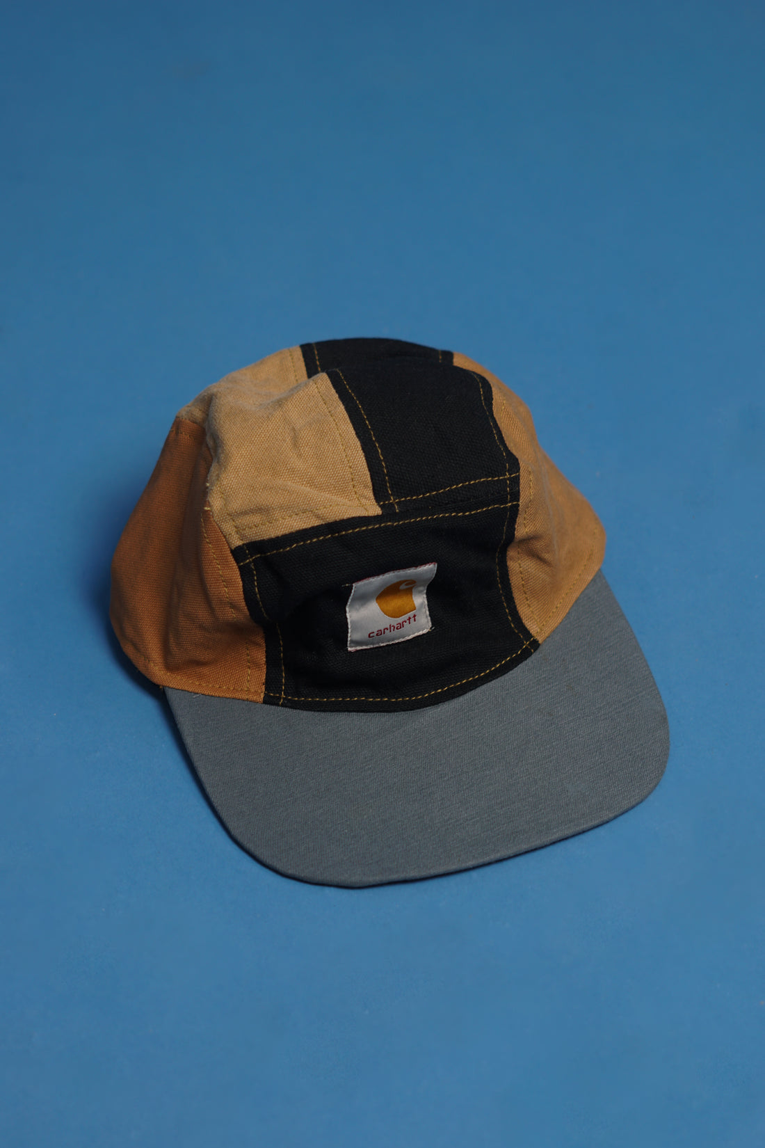 Carhartt Vintage-Kappe mit blauem Schirm