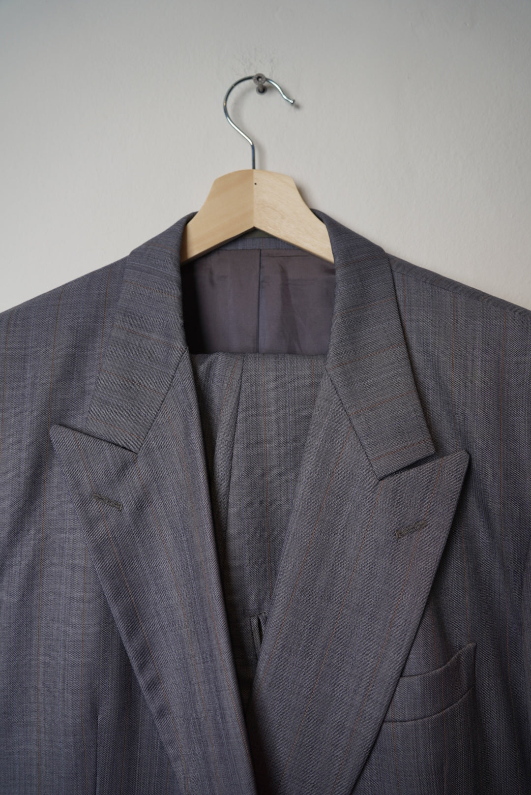 Hugo Boss Gray Pin-Striped Double-Breasted Virgin Wool Suit