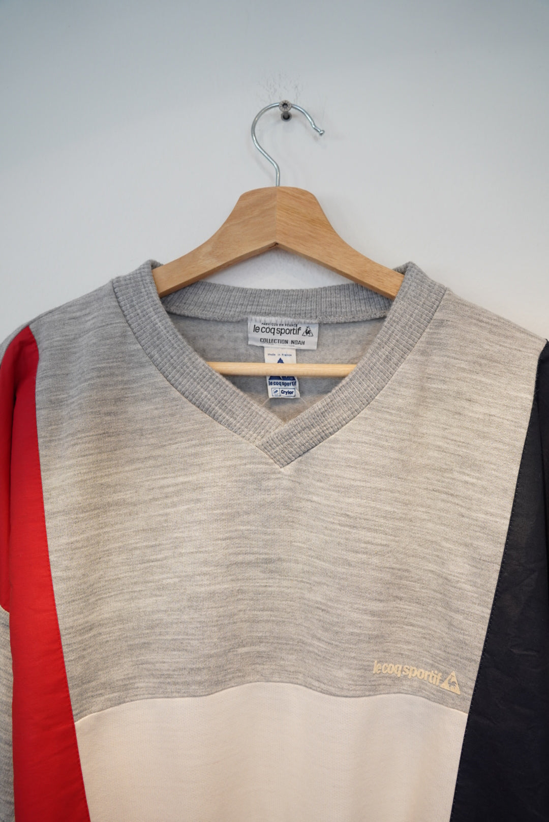 Le Coq Sportif Grey, White, Red and Navy Collection Noah V-Neck