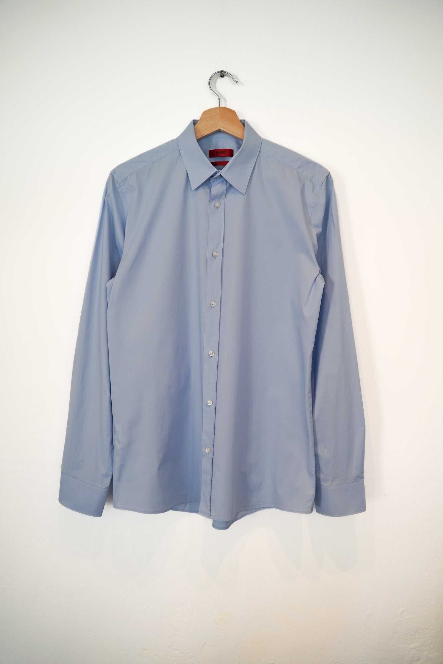 Hugo Boss Hellblaues Slim Fit Businesshemd aus Baumwolle