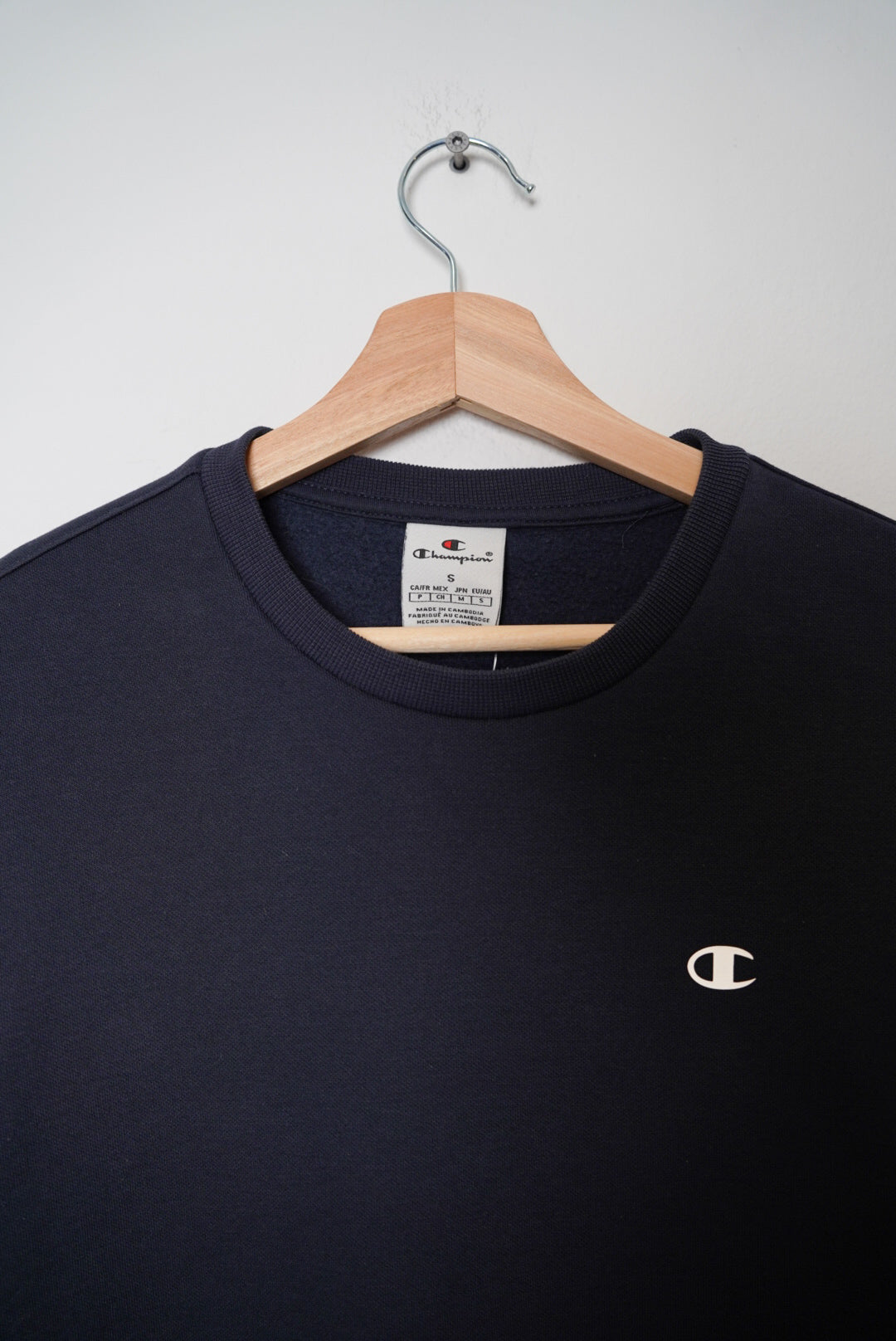 Champion Navy crewneck Cotton Sweatshirt
