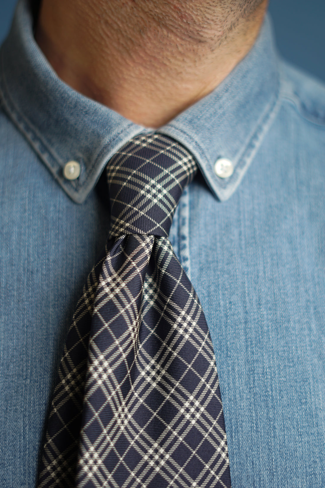 Burberry Dark Classic Pattern Silk Tie