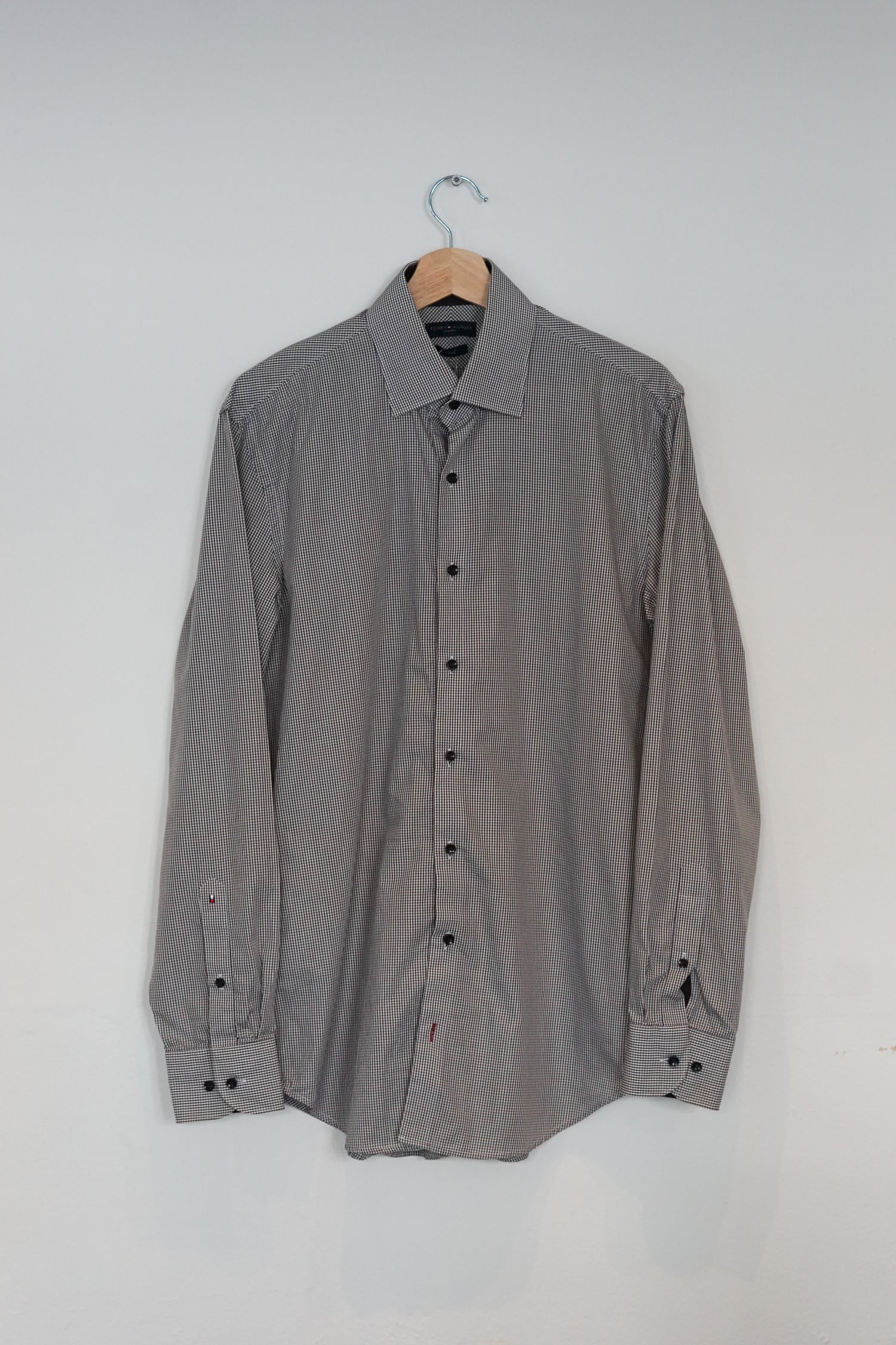 Tommy HIlfiger Tailored Black and Grey Checkered Fitted Cotton Shirt