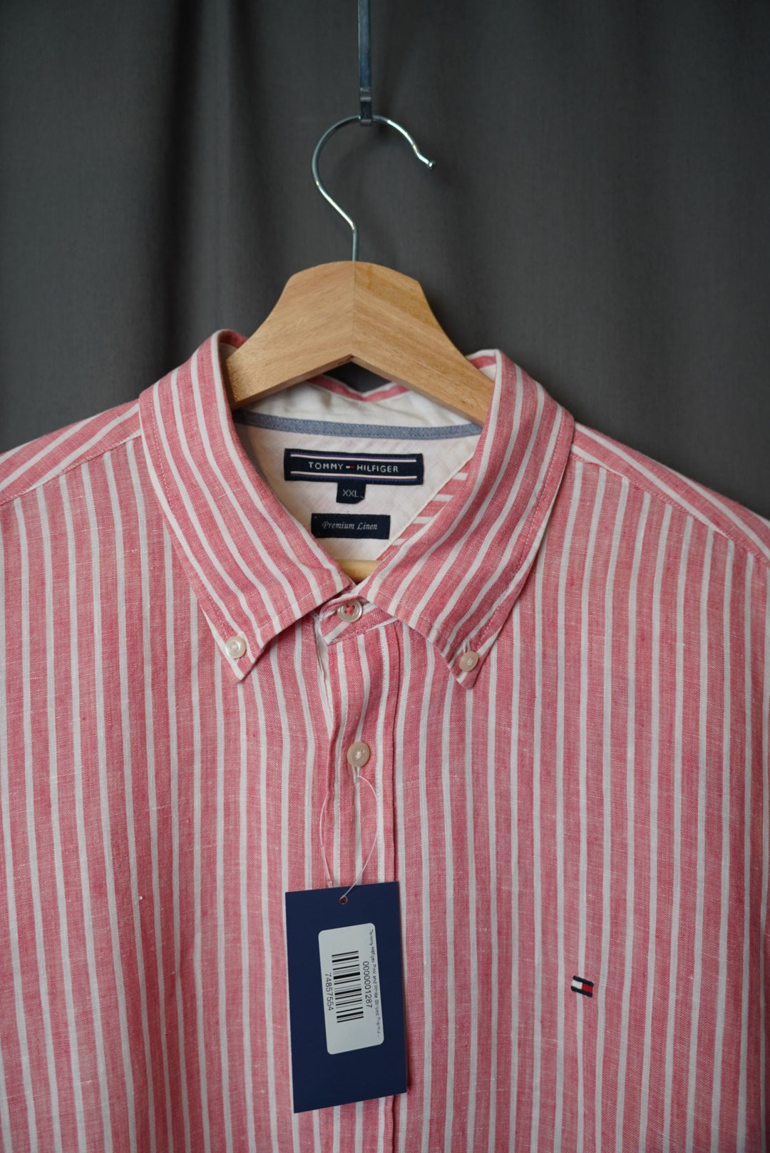 Tommy Hilfiger rosa-weiß gestreiftes Premium-Leinenhemd mit Knopfleiste